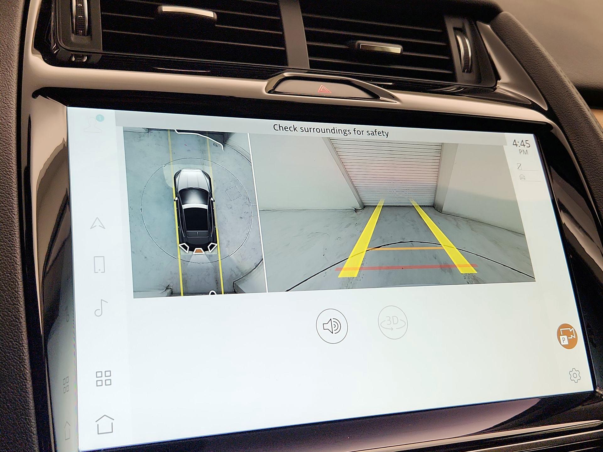 Thumbnail: 2021 Jaguar E-Pace - 15