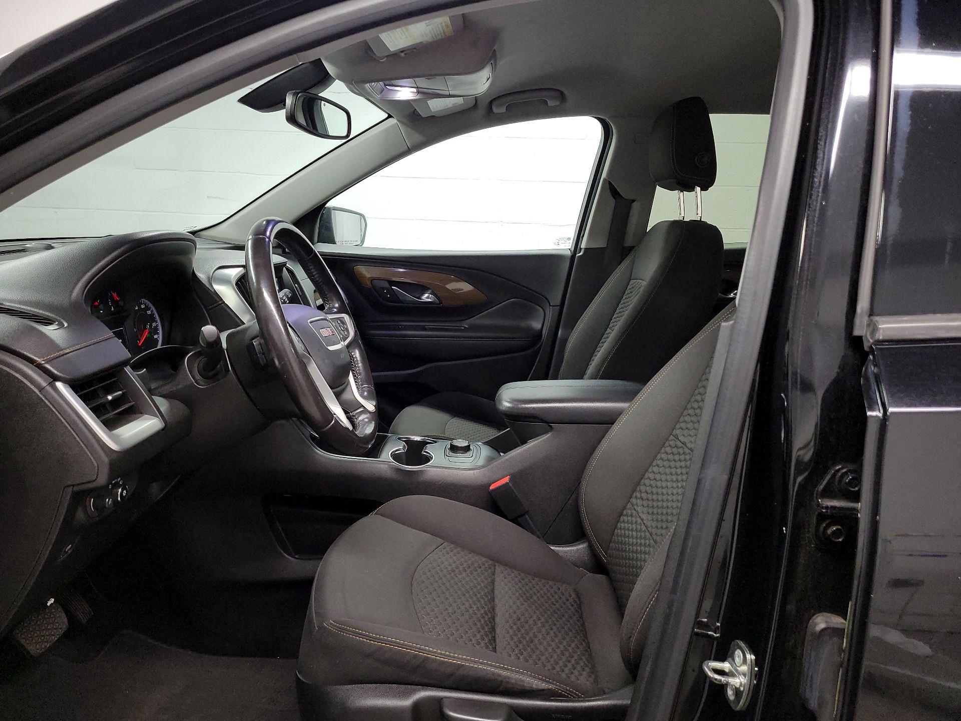 Thumbnail: 2018 GMC Terrain - 11