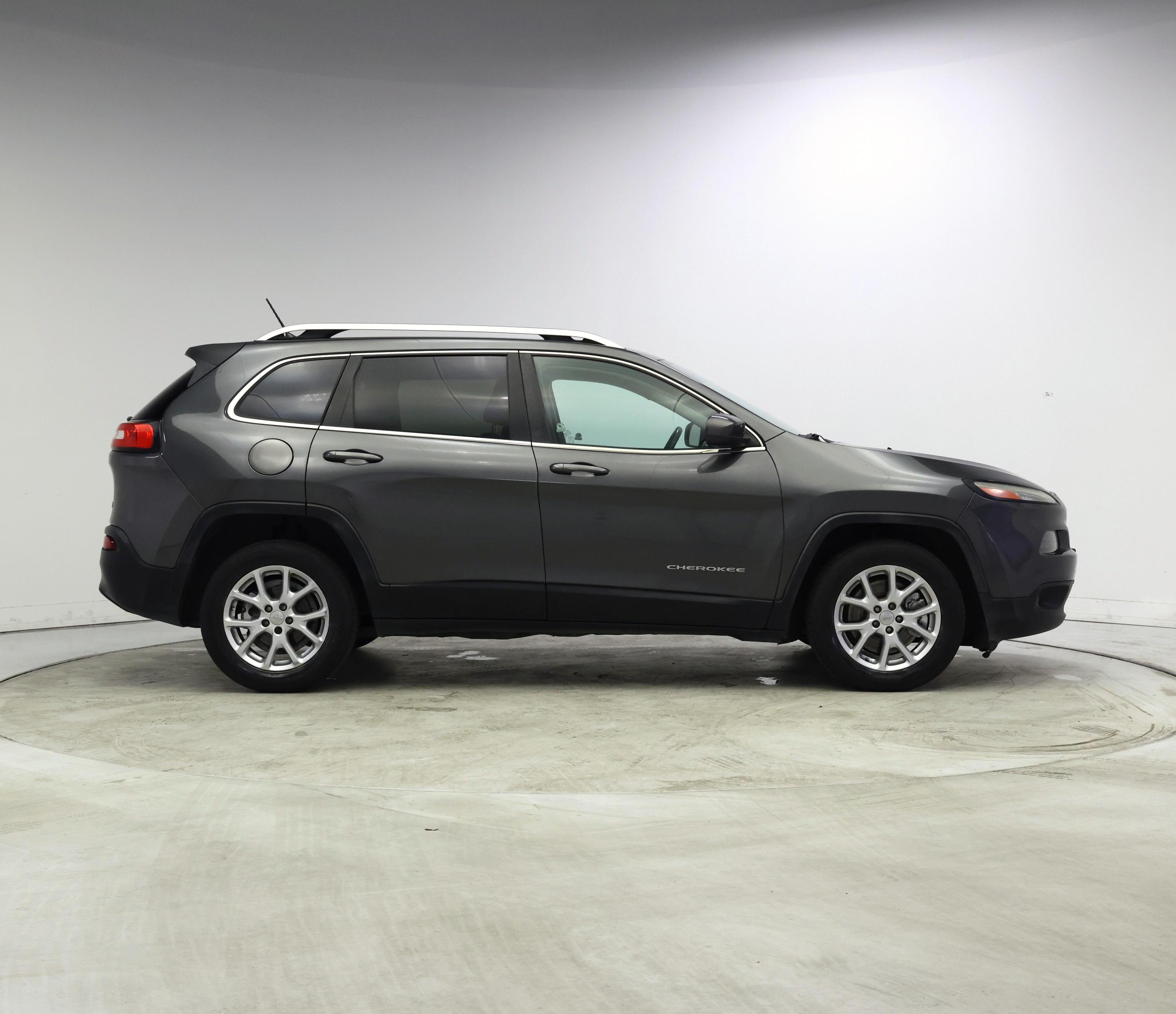 Thumbnail: 2015 Jeep Cherokee - 7