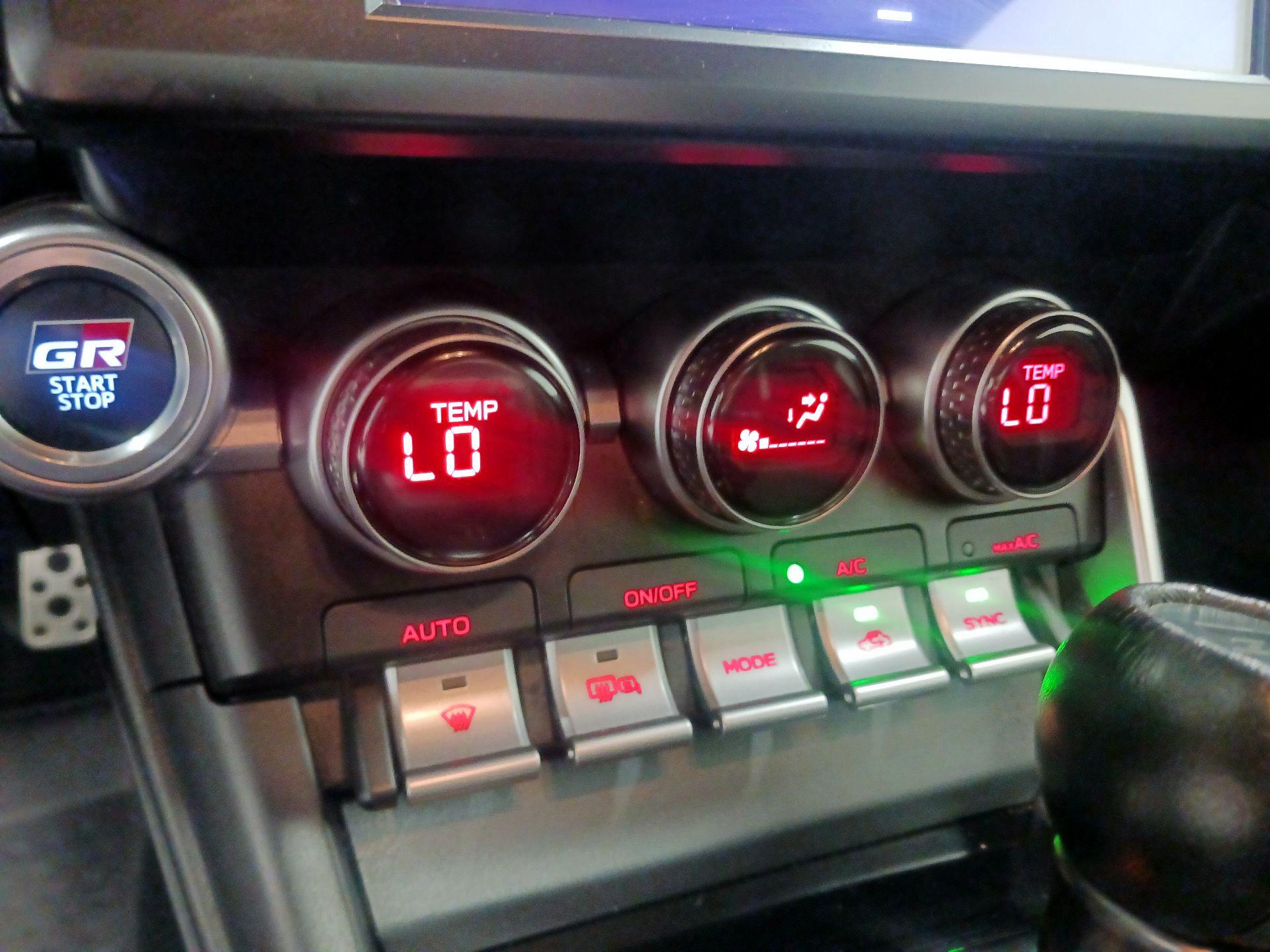 Thumbnail: 2023 Toyota GR86 - 14