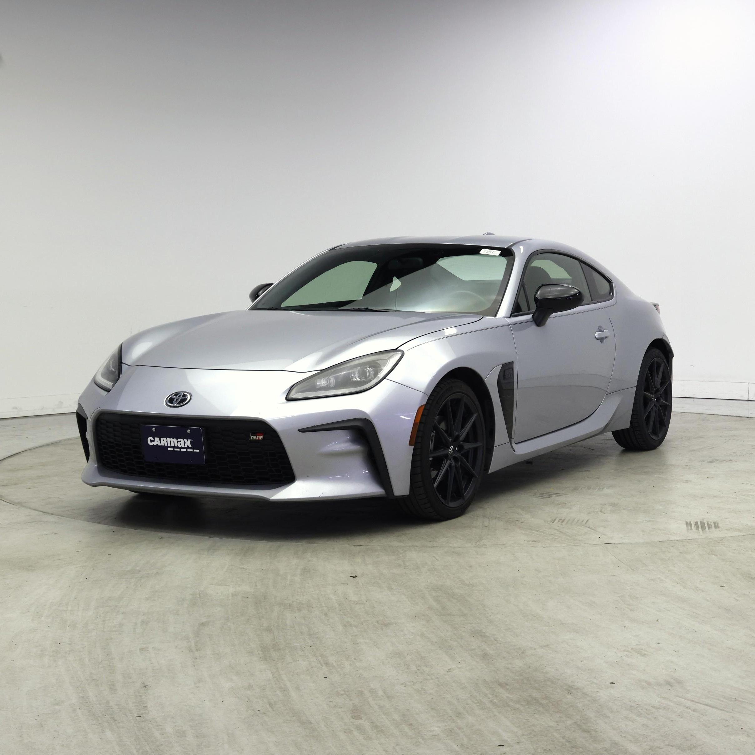 Thumbnail: 2023 Toyota GR86 - 4