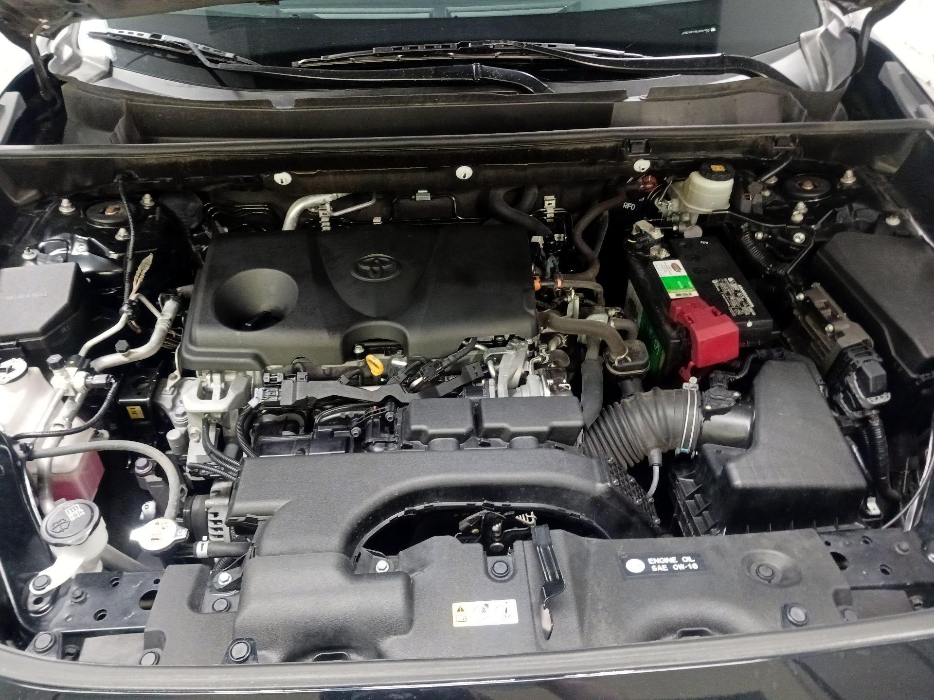 Thumbnail: 2020 Toyota RAV4 - 18