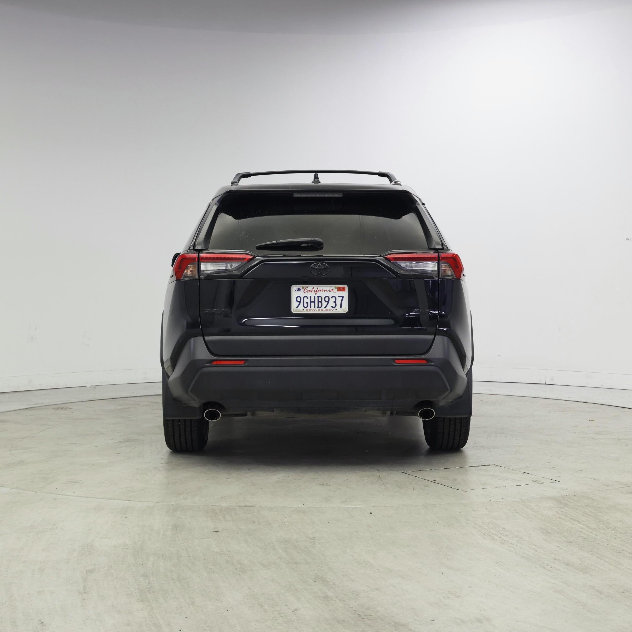 Thumbnail: 2020 Toyota RAV4 - 6