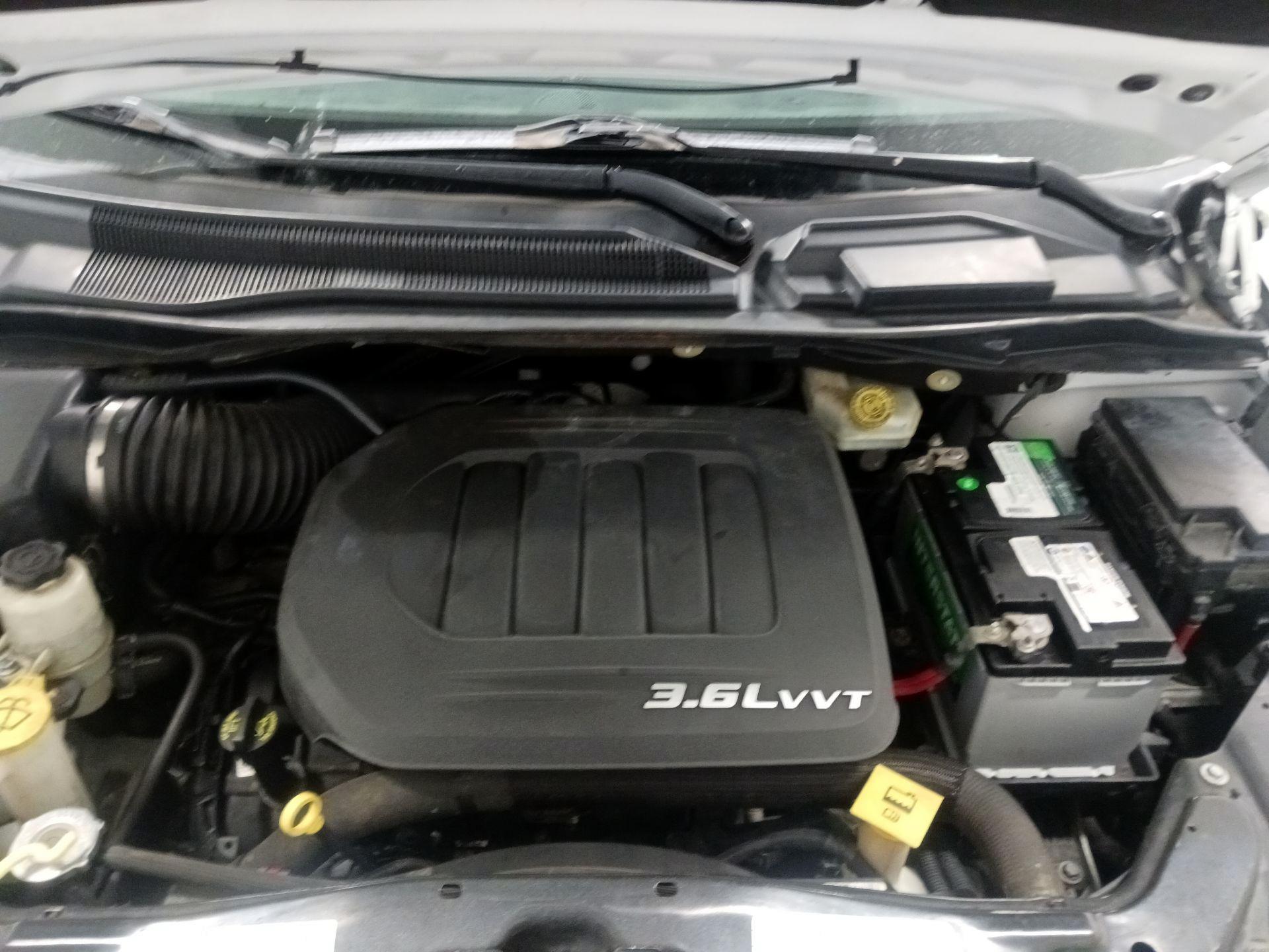 Thumbnail: 2017 Dodge Grand Caravan - 18