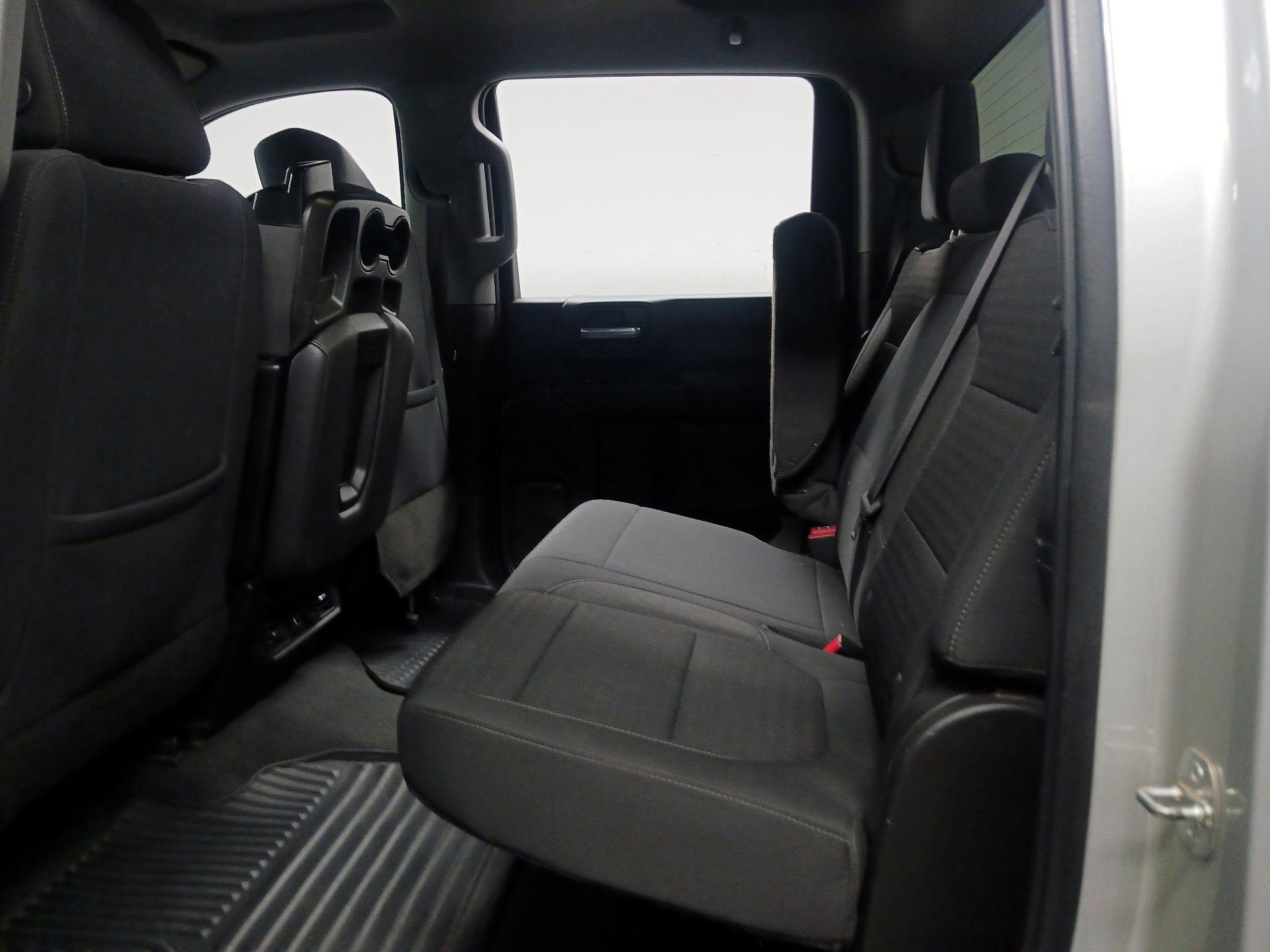 Thumbnail: 2021 Chevrolet Silverado 2500 - 17