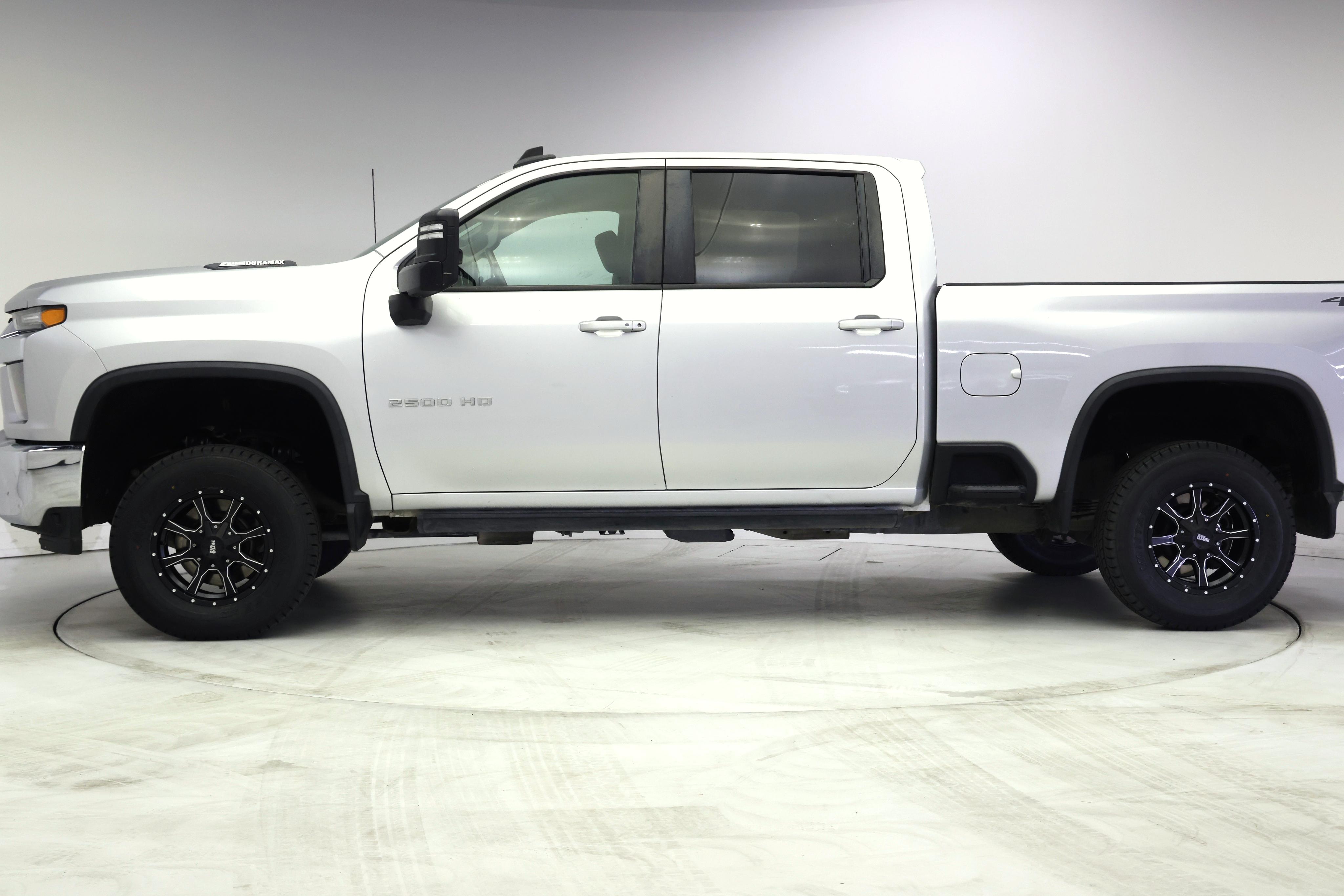 Thumbnail: 2021 Chevrolet Silverado 2500 - 3