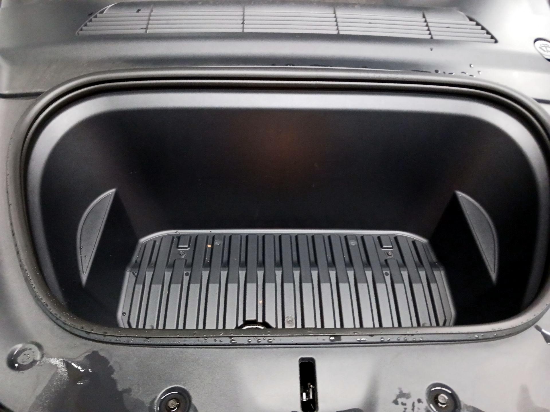 Thumbnail: 2025 Tesla Model Y - 18