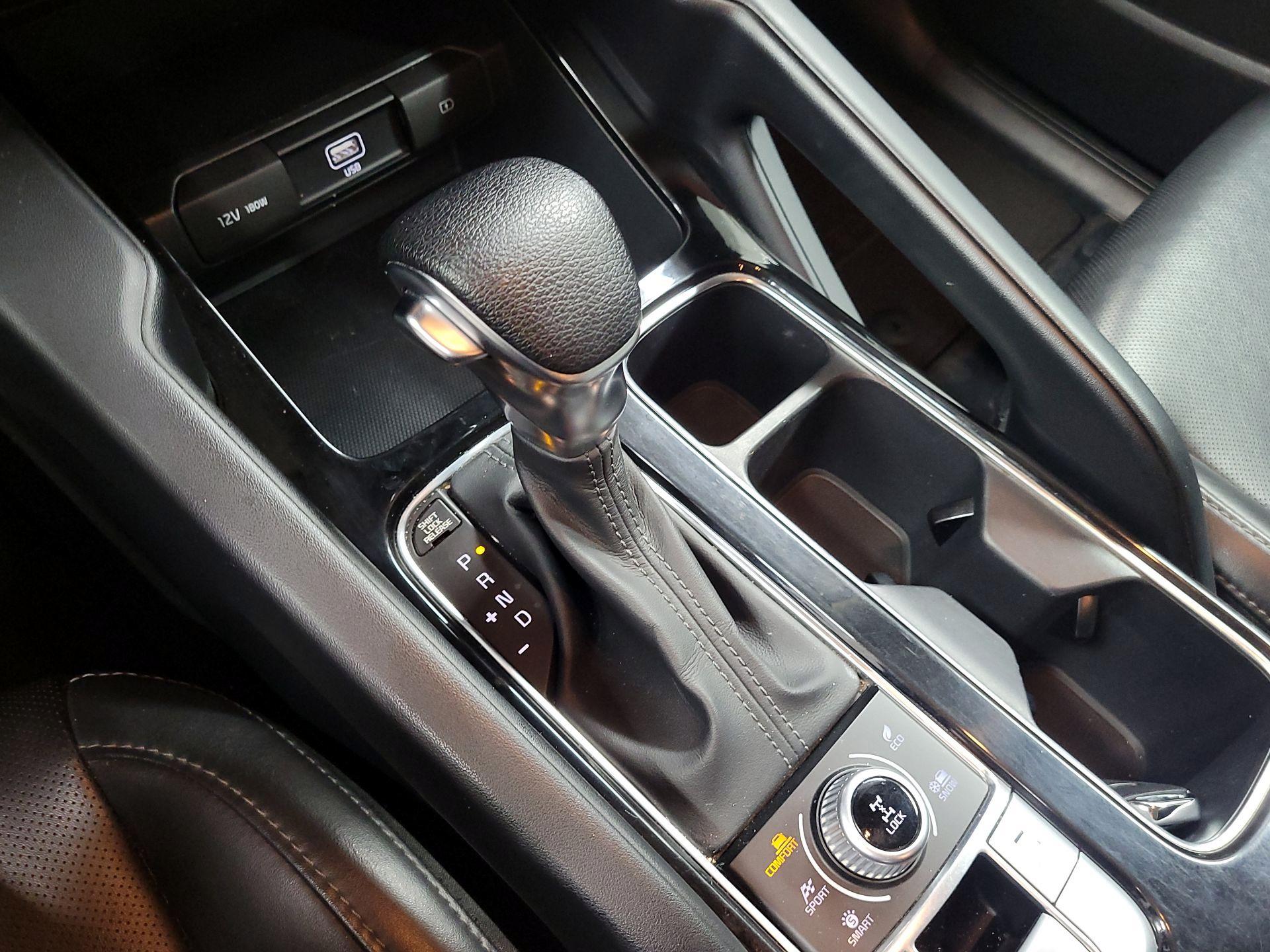 Thumbnail: 2020 Kia Telluride - 15