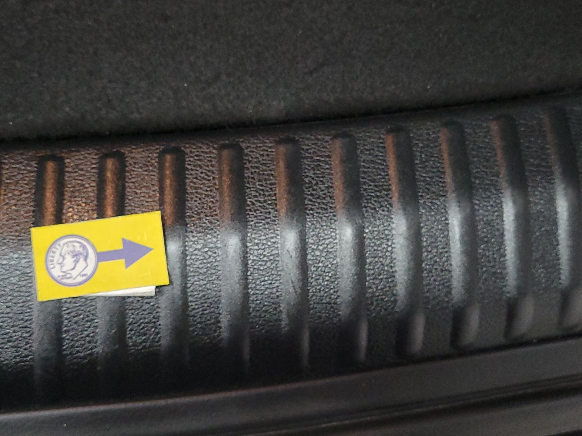 Thumbnail: 2020 Kia Telluride - 20