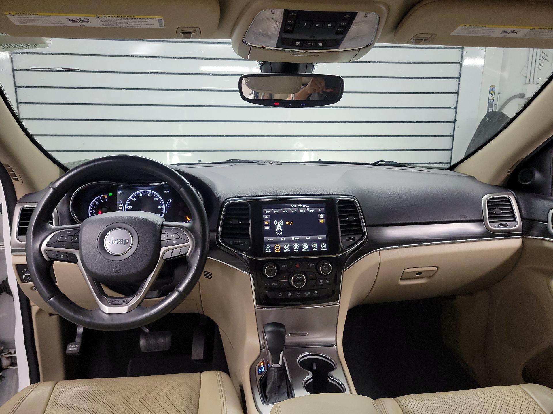 Thumbnail: 2019 Jeep Grand Cherokee - 9