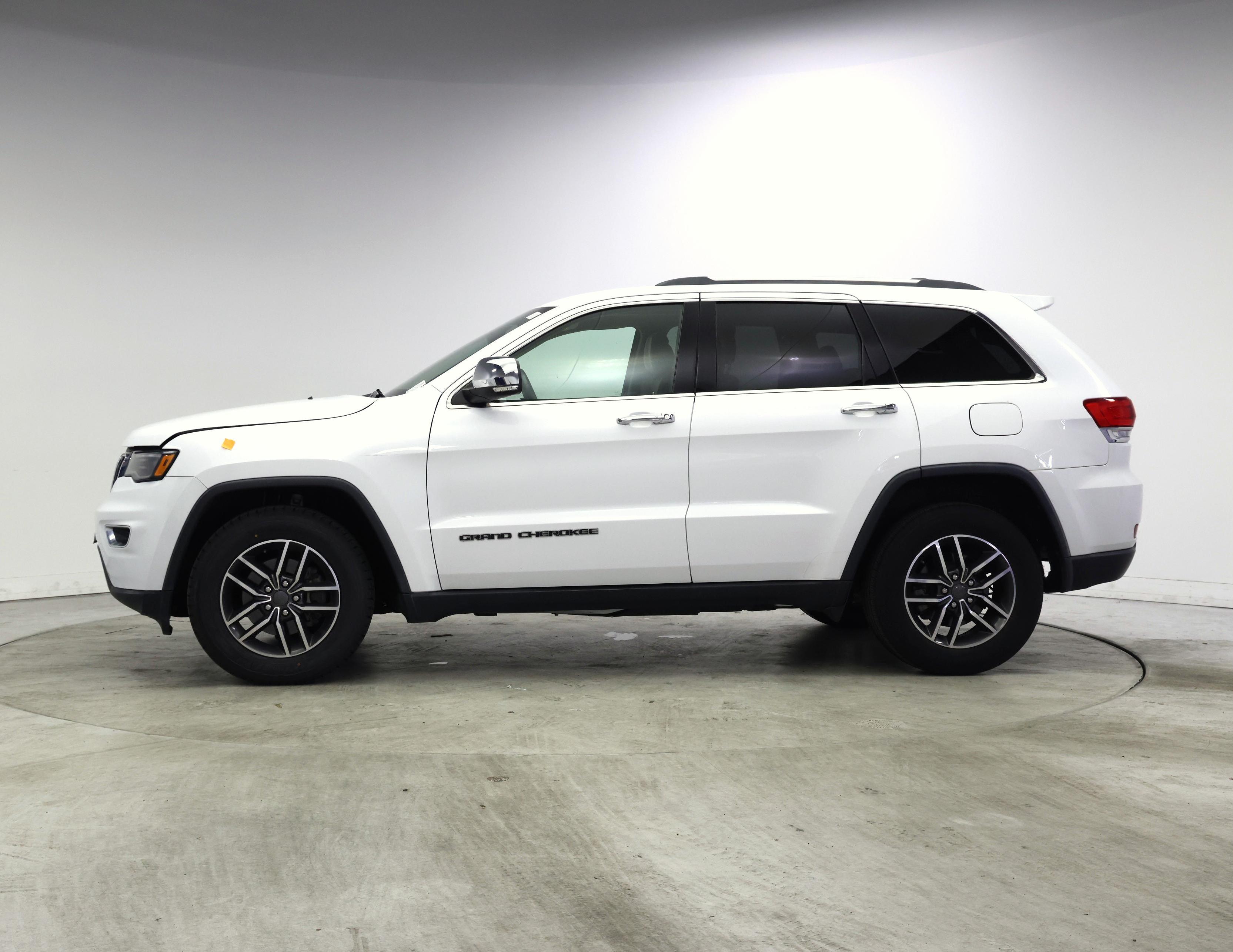 Thumbnail: 2019 Jeep Grand Cherokee - 3