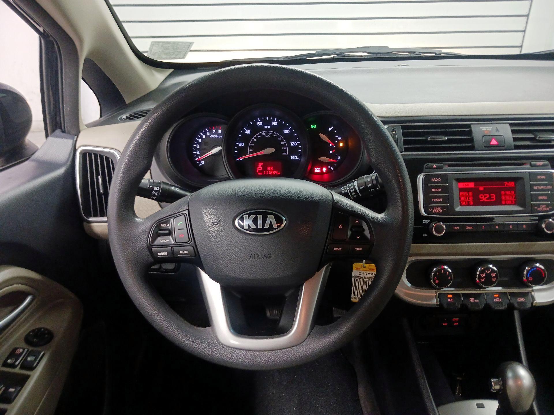 Thumbnail: 2017 Kia Rio5 - 10