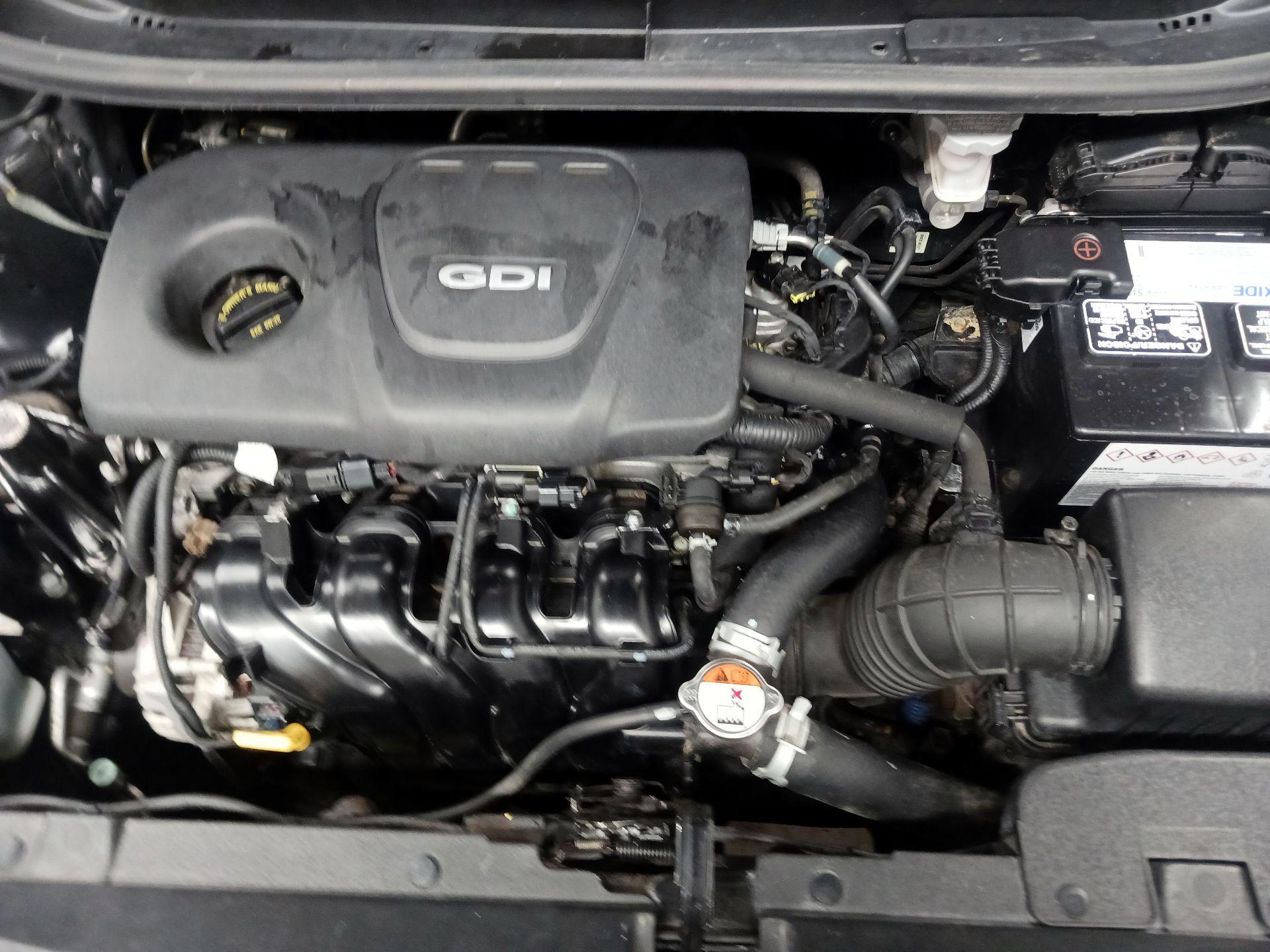 Thumbnail: 2017 Kia Rio5 - 18