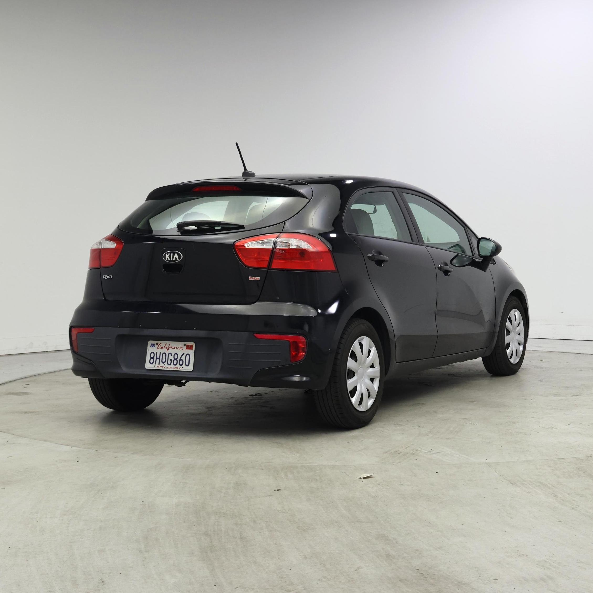 Thumbnail: 2017 Kia Rio5 - 8