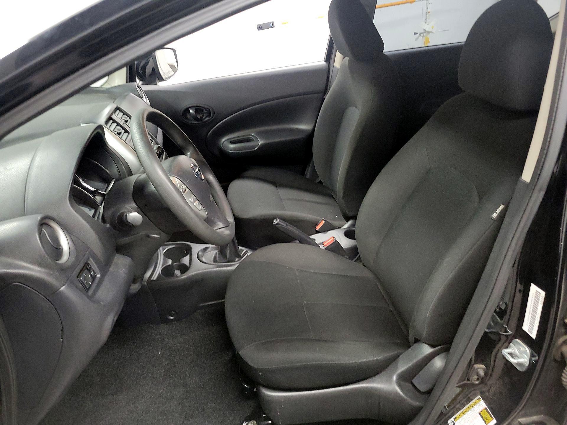 Thumbnail: 2015 Nissan Versa Note - 11