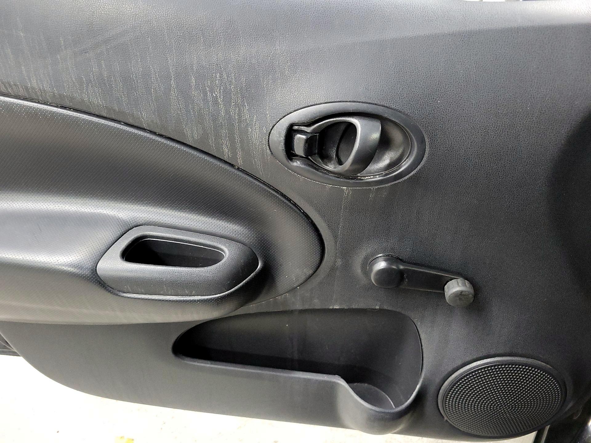 Thumbnail: 2015 Nissan Versa Note - 12