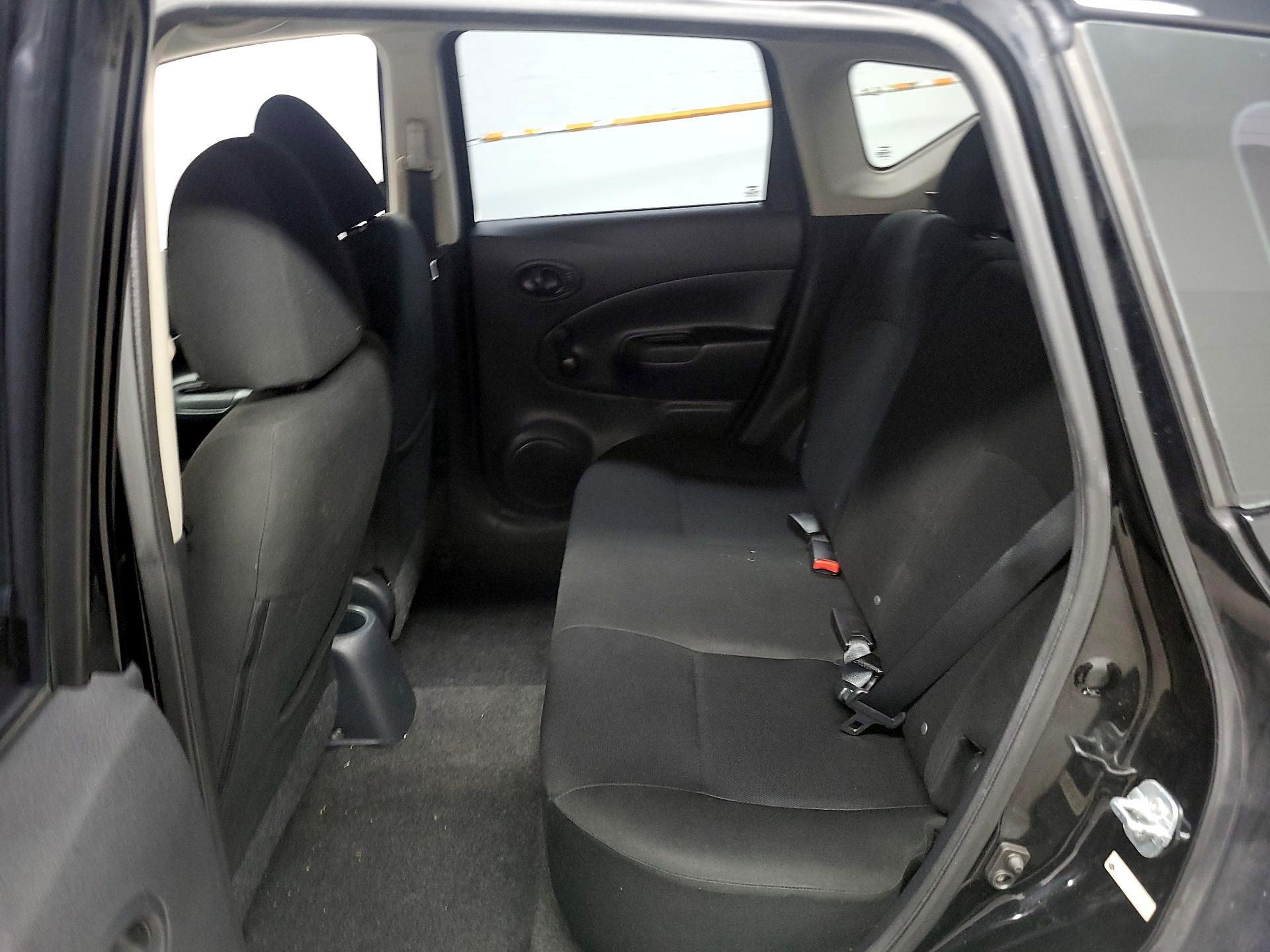 Thumbnail: 2015 Nissan Versa Note - 16