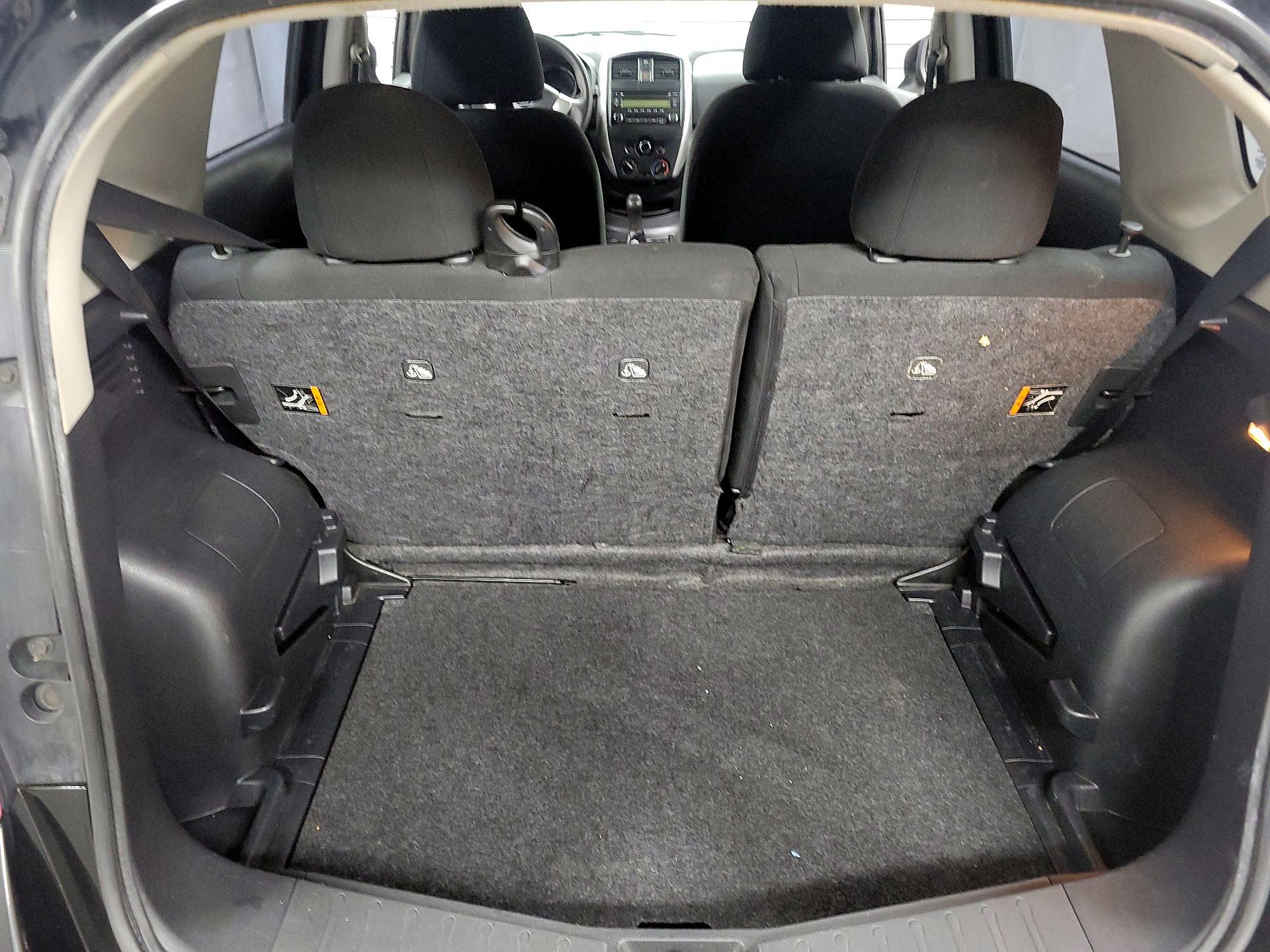 Thumbnail: 2015 Nissan Versa Note - 17