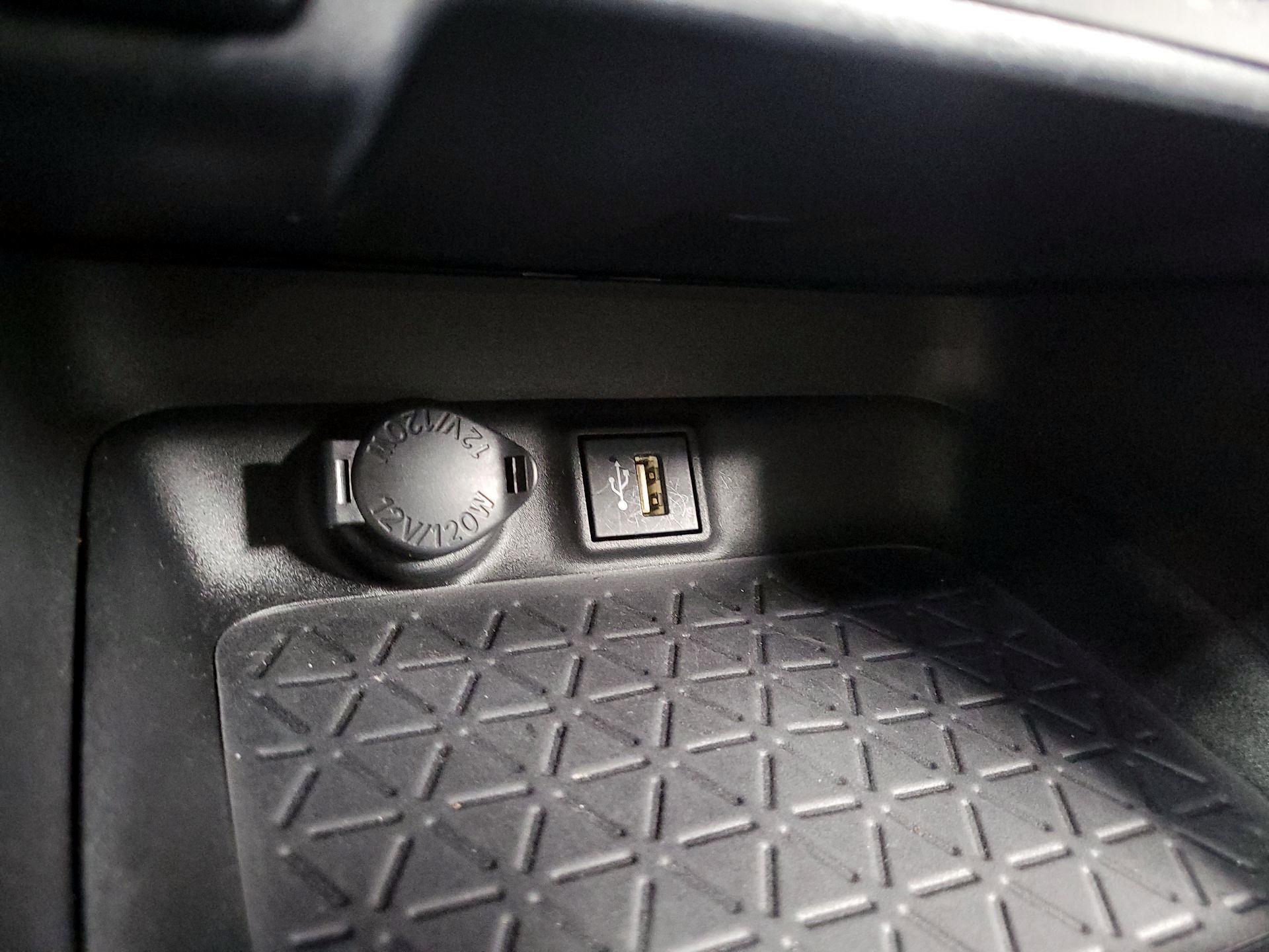 Thumbnail: 2023 Toyota RAV4 - 18