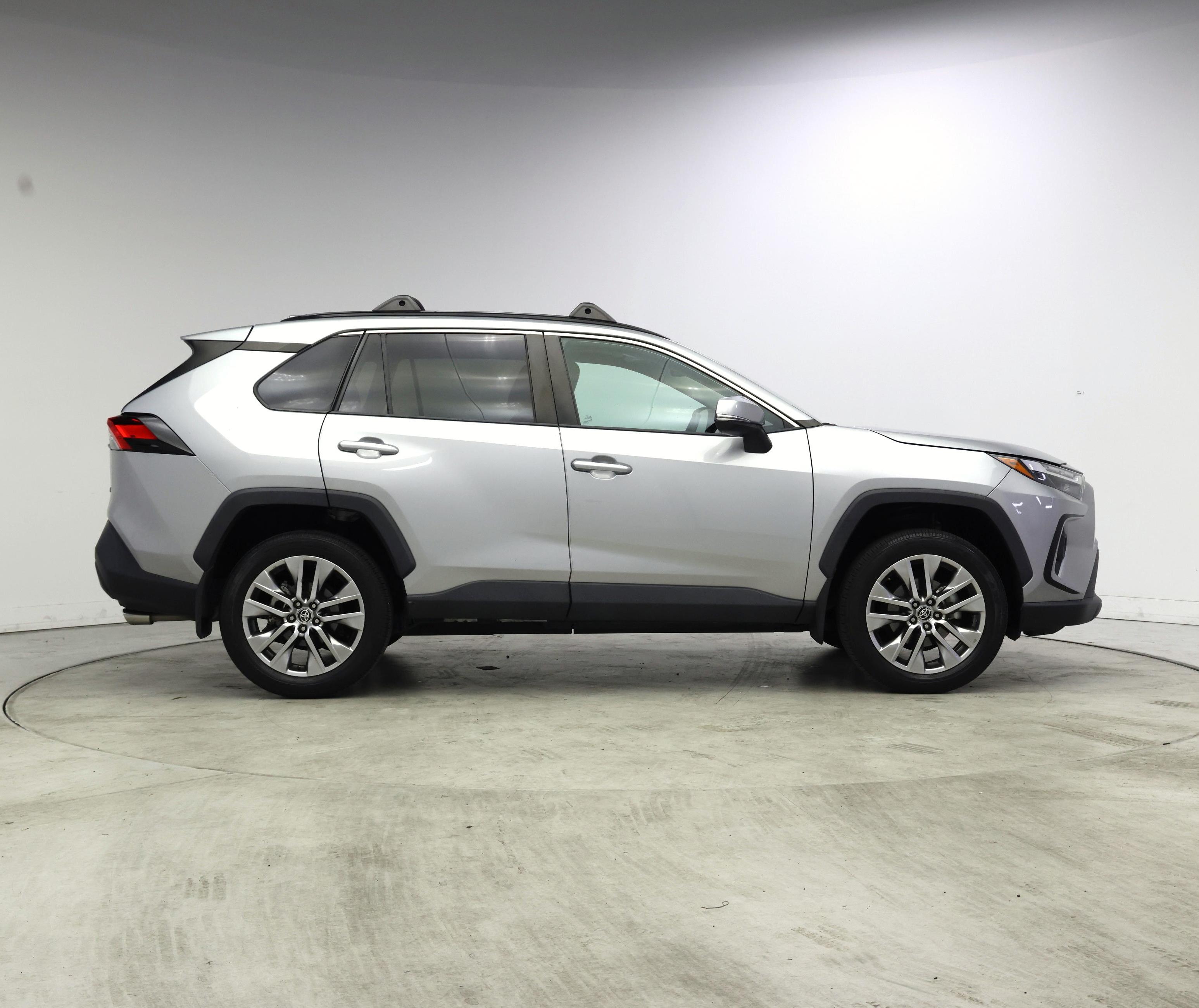 Thumbnail: 2023 Toyota RAV4 - 7