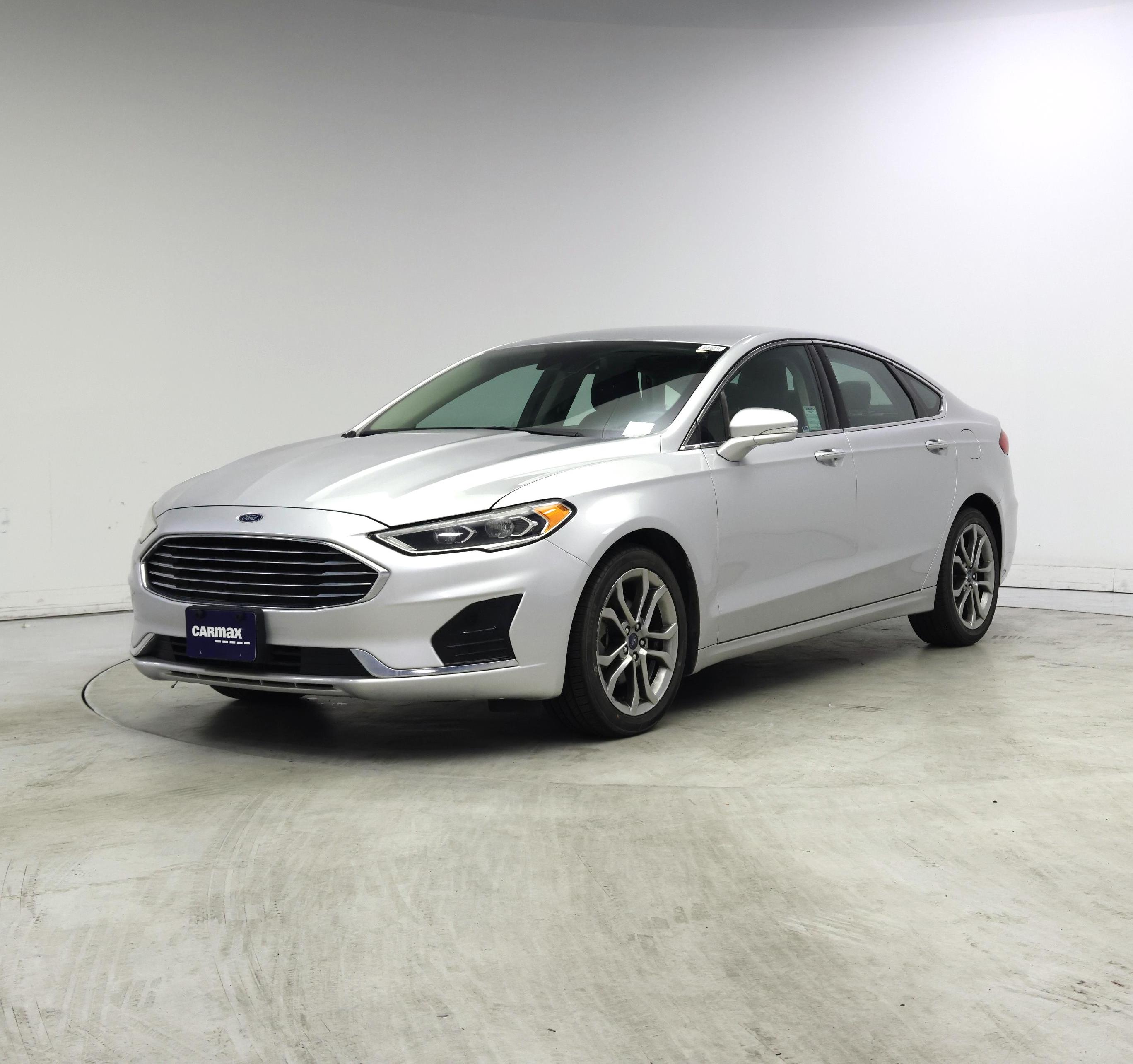 Thumbnail: 2019 Ford Fusion - 4
