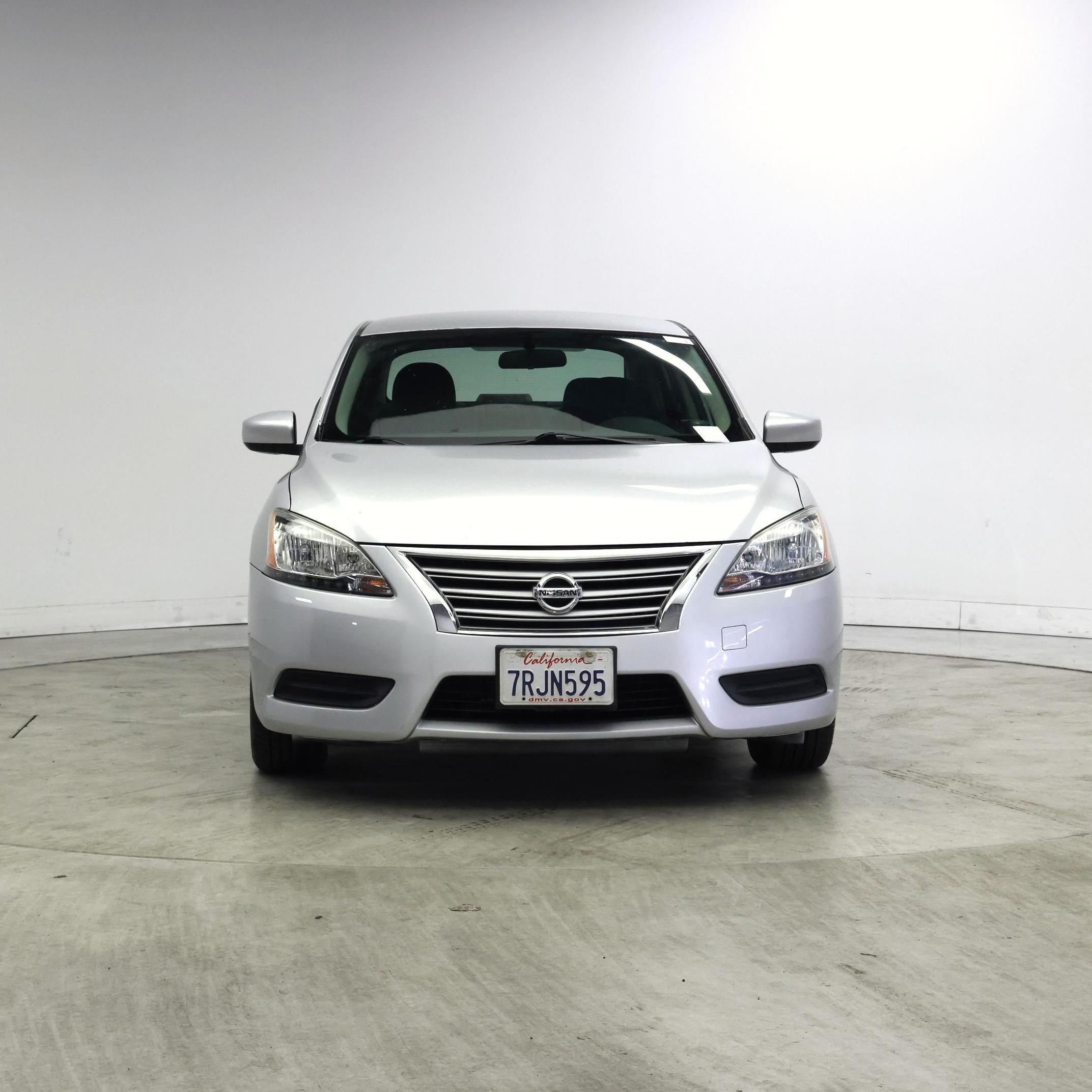 Thumbnail: 2015 Nissan Sentra - 5