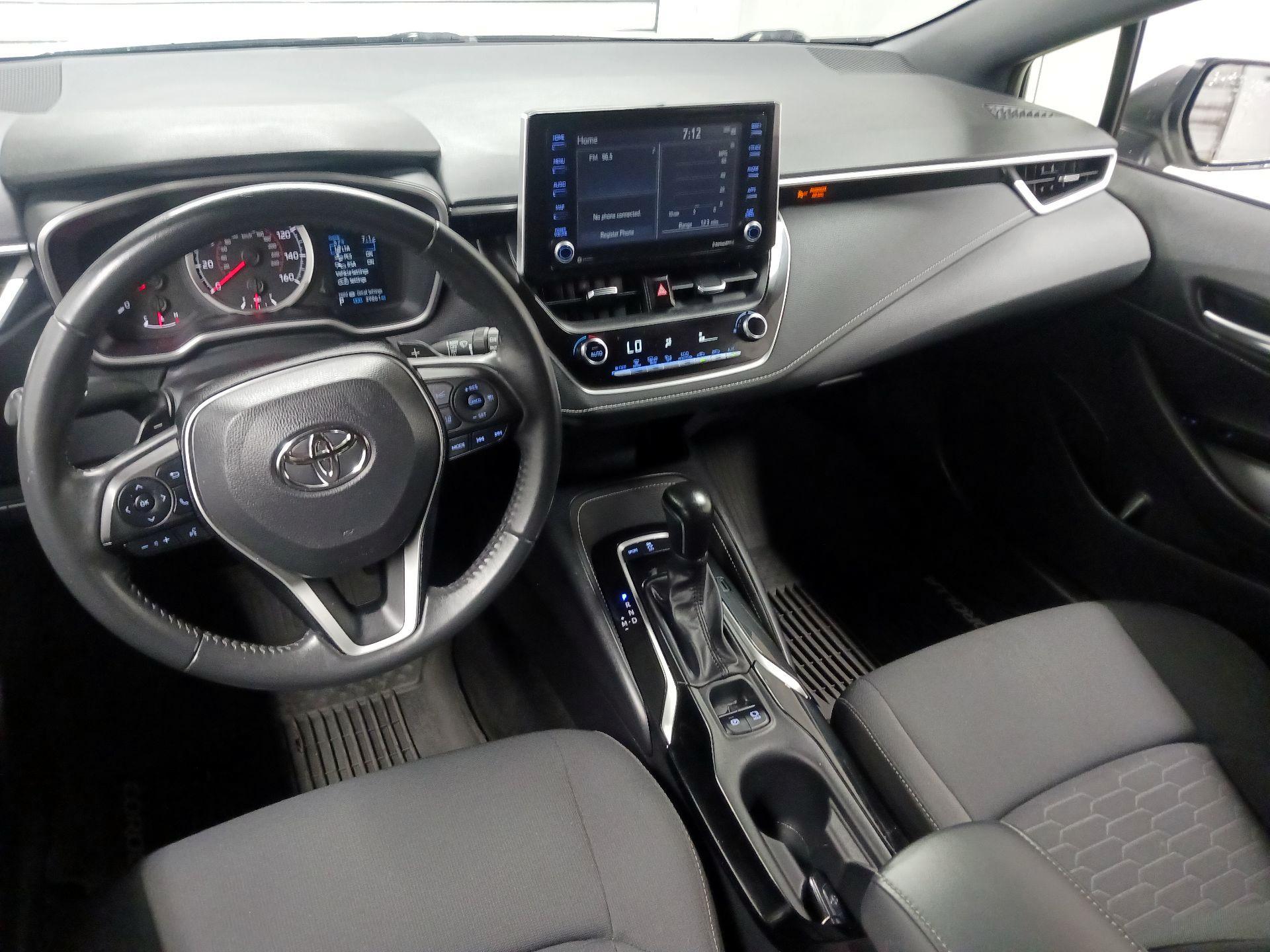 Thumbnail: 2022 Toyota Corolla - 9