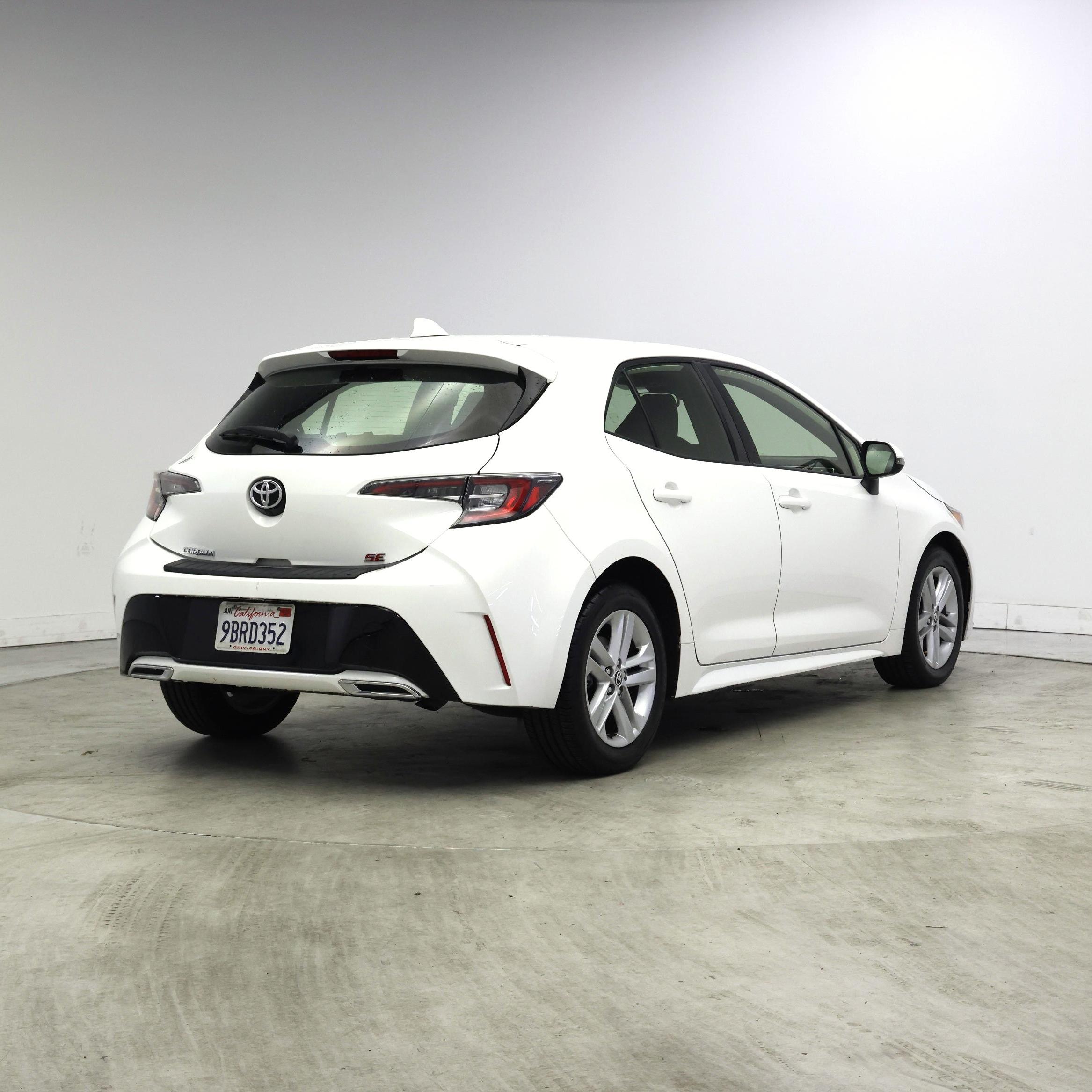 Thumbnail: 2022 Toyota Corolla - 8