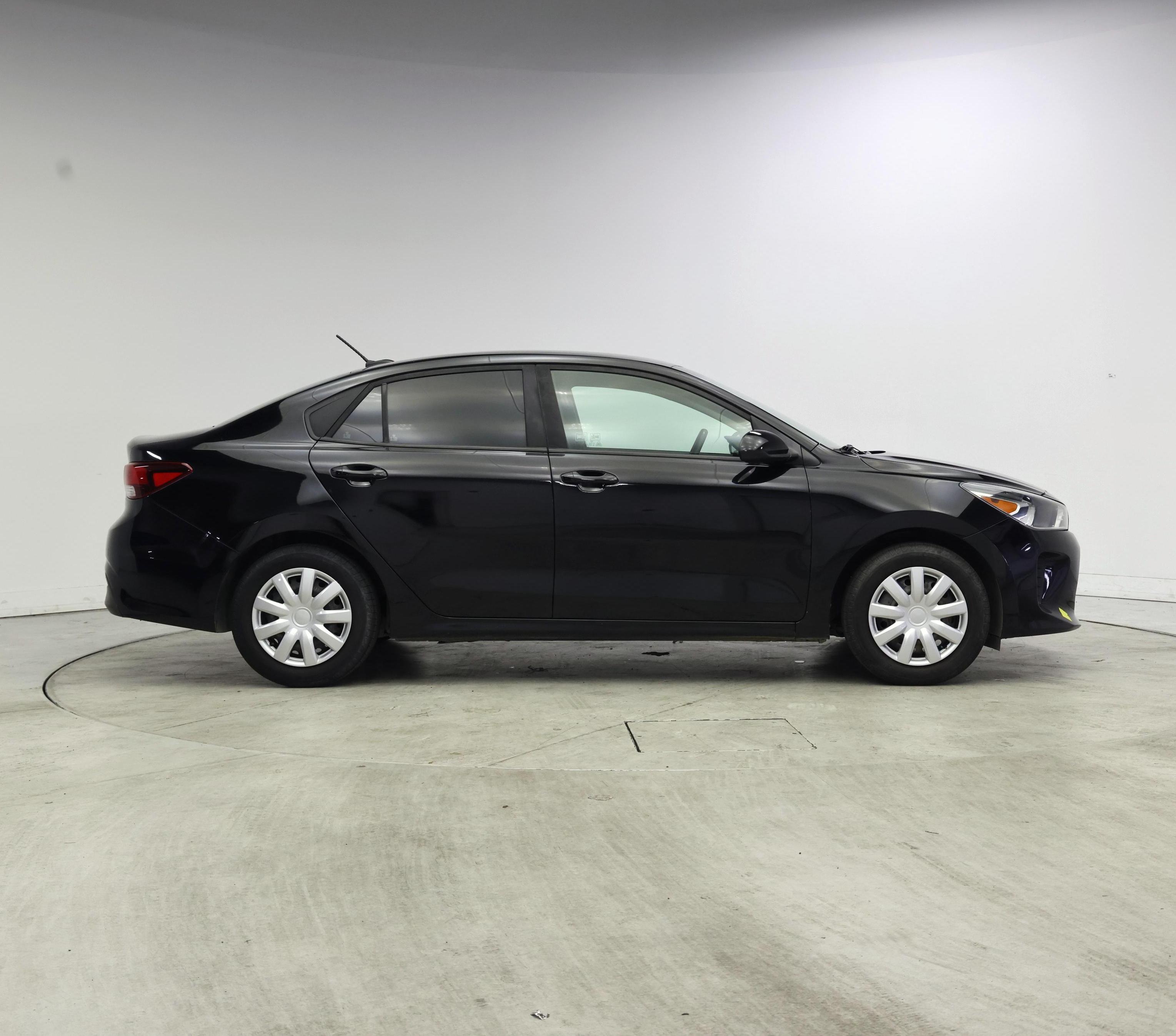 Thumbnail: 2019 Kia Rio - 7