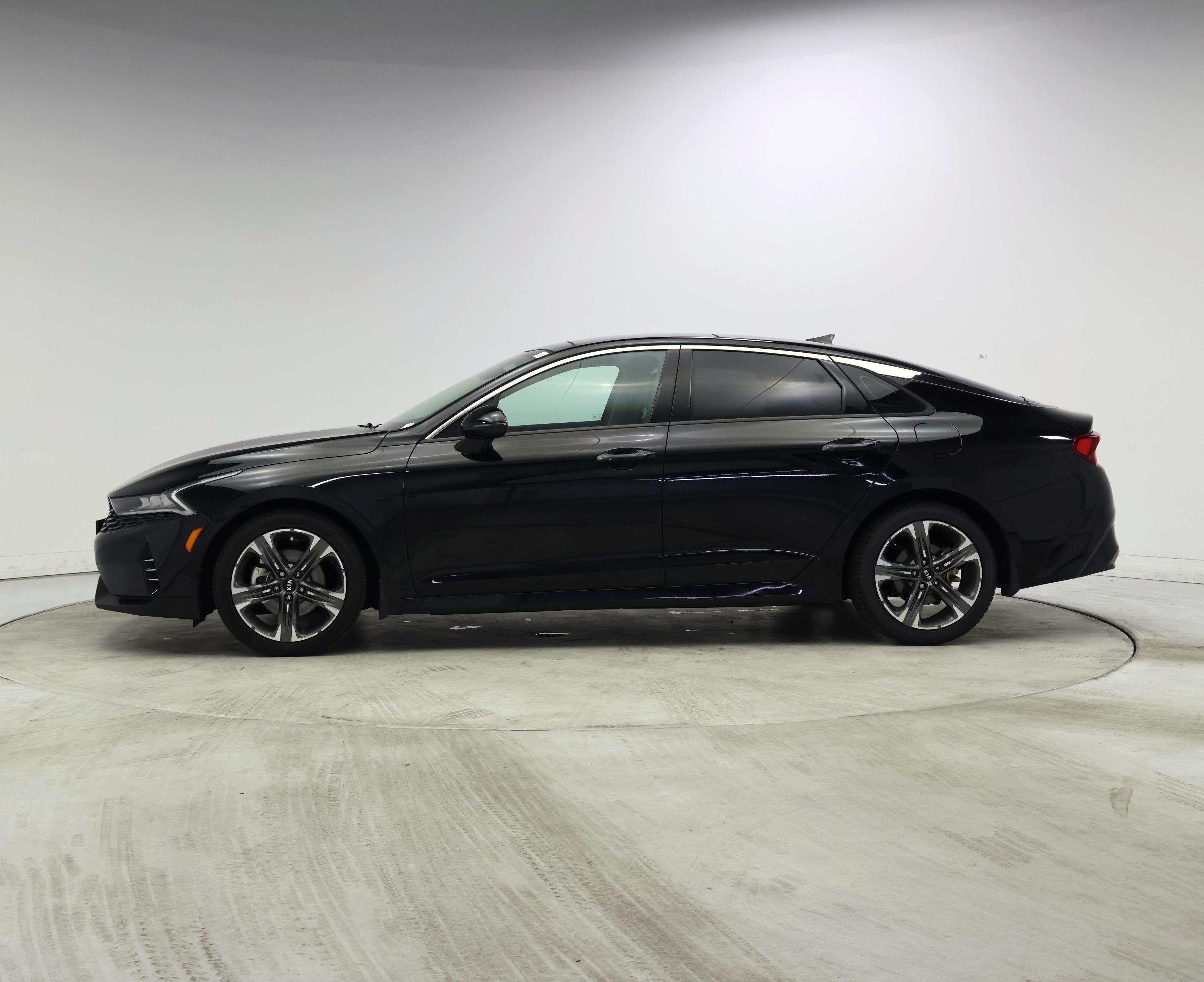 Thumbnail: 2021 Kia K5 - 3