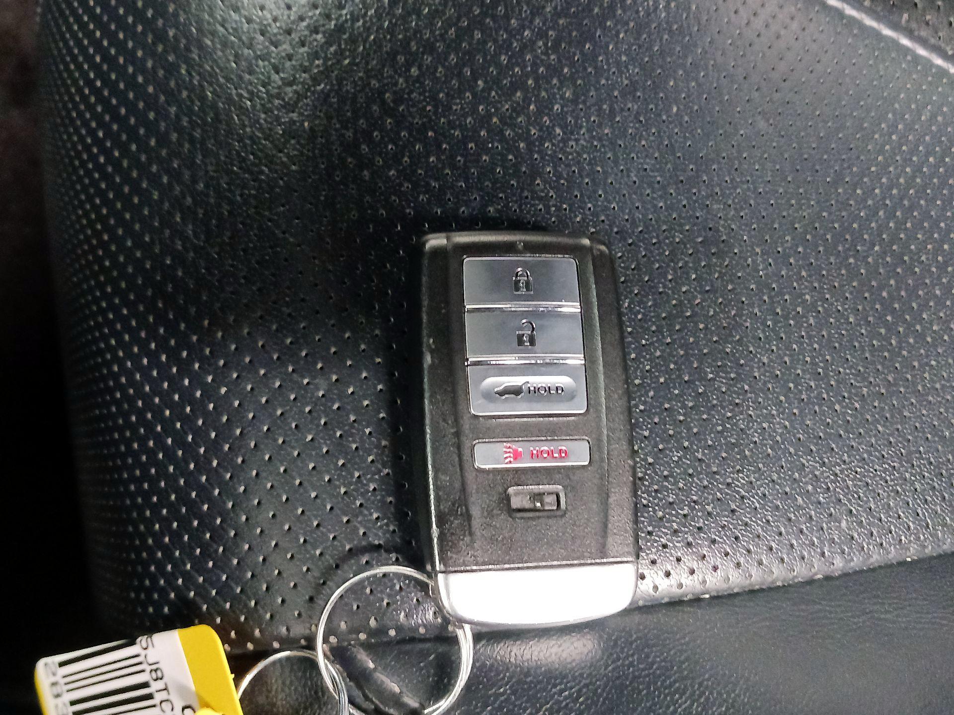 Thumbnail: 2019 Acura RDX - 19