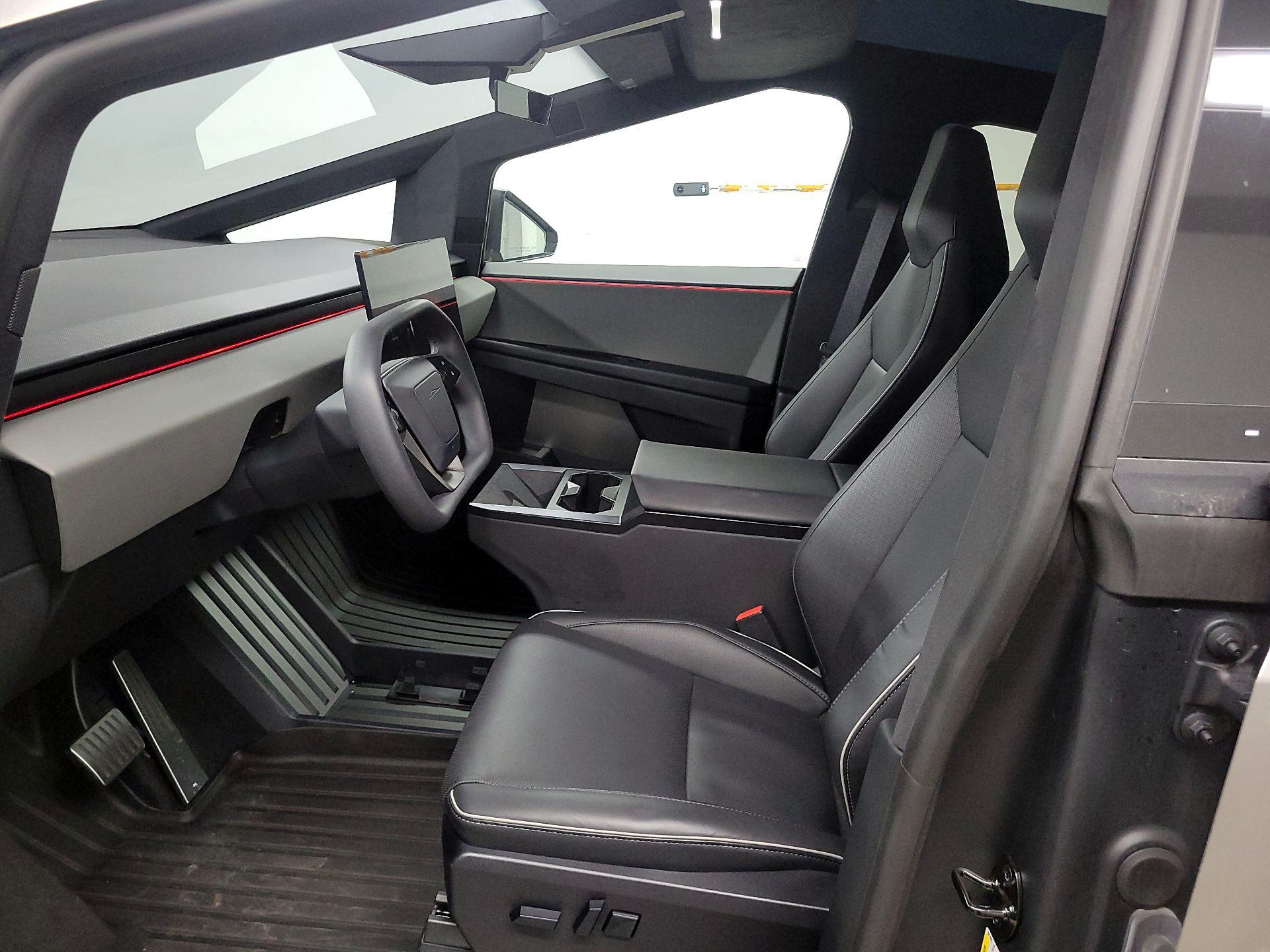 Thumbnail: 2024 Tesla Cybertruck - 11