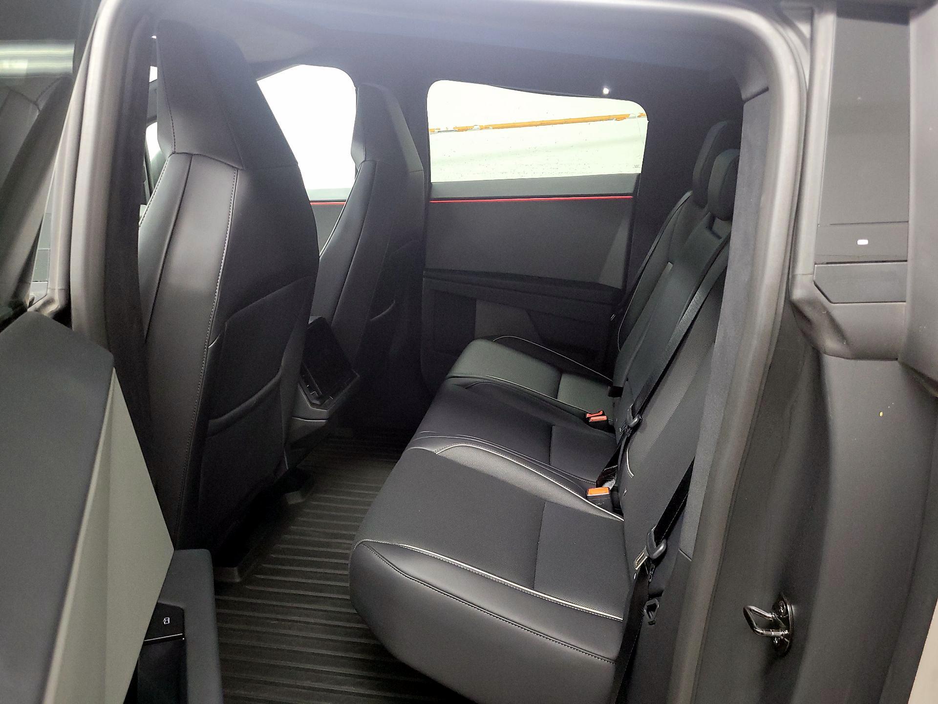 Thumbnail: 2024 Tesla Cybertruck - 18