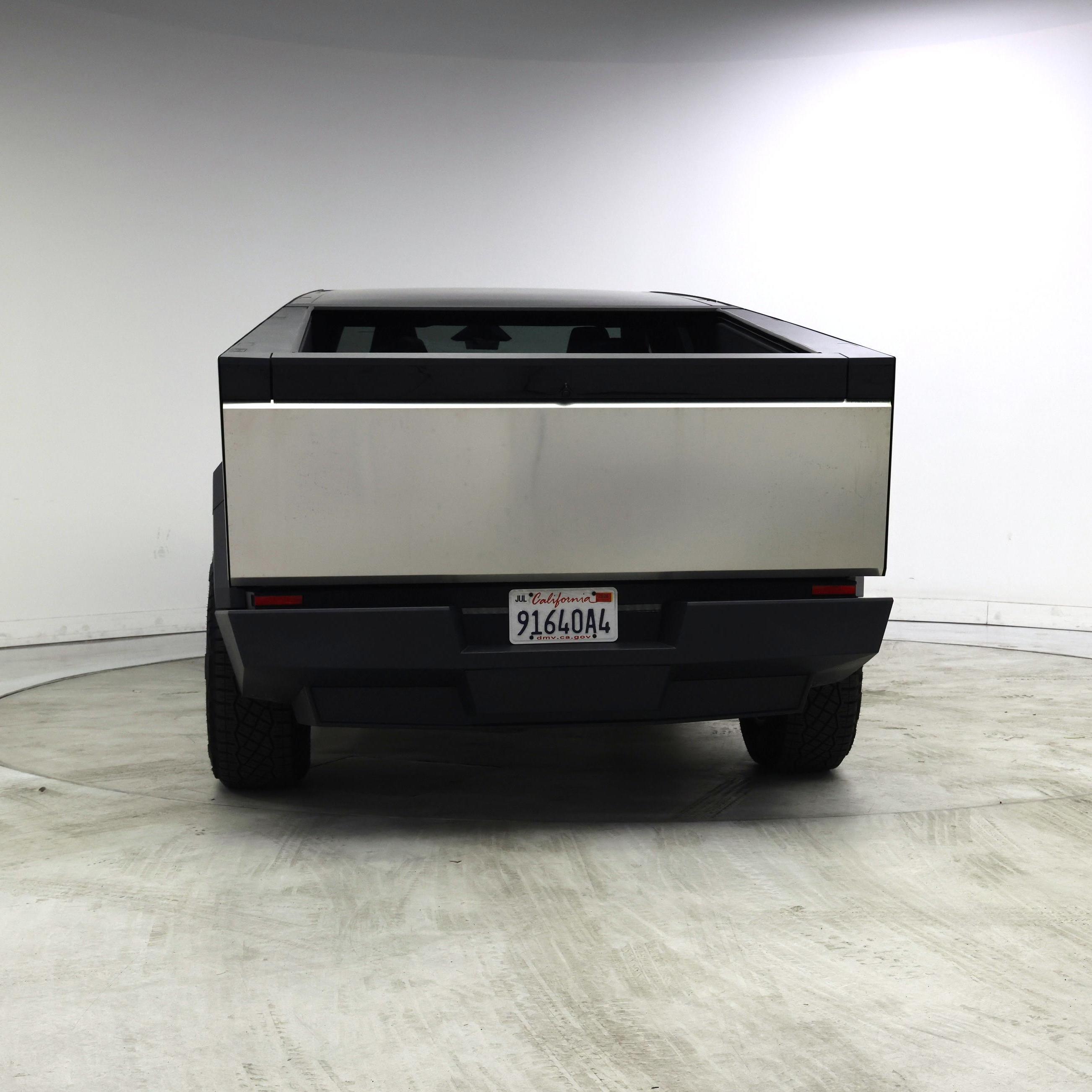 Thumbnail: 2024 Tesla Cybertruck - 6