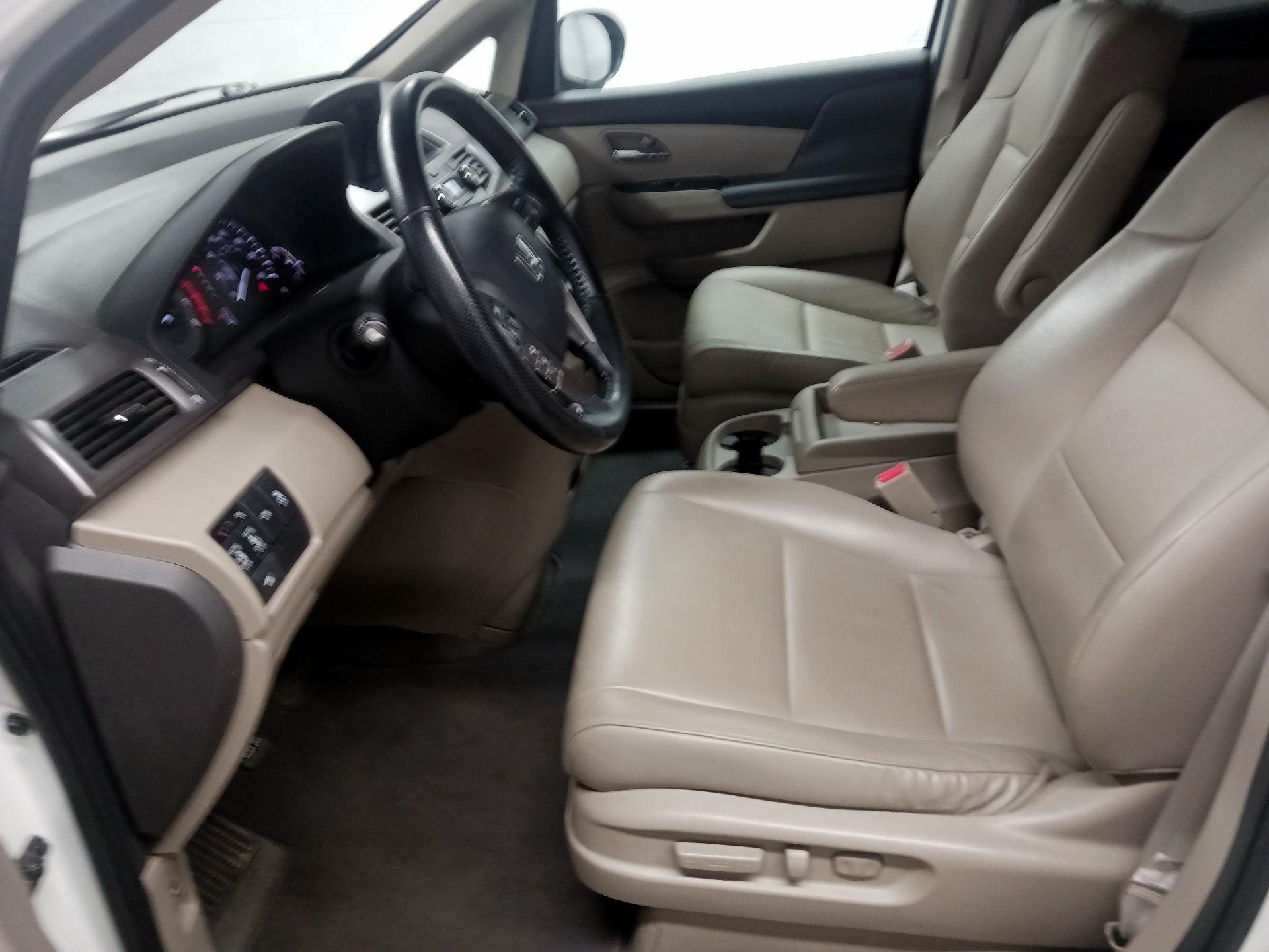 Thumbnail: 2016 Honda Odyssey - 11