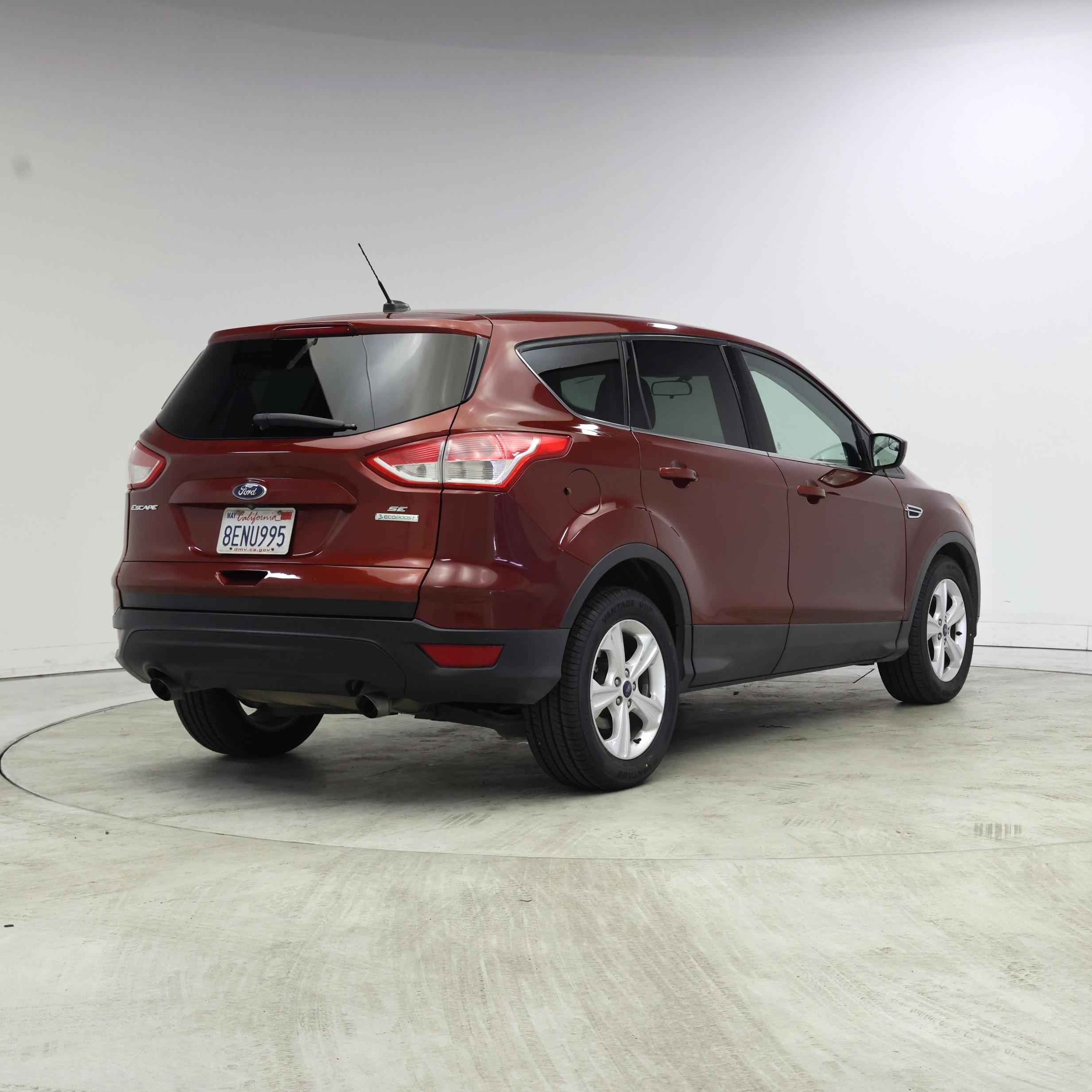 Thumbnail: 2016 Ford Escape - 8