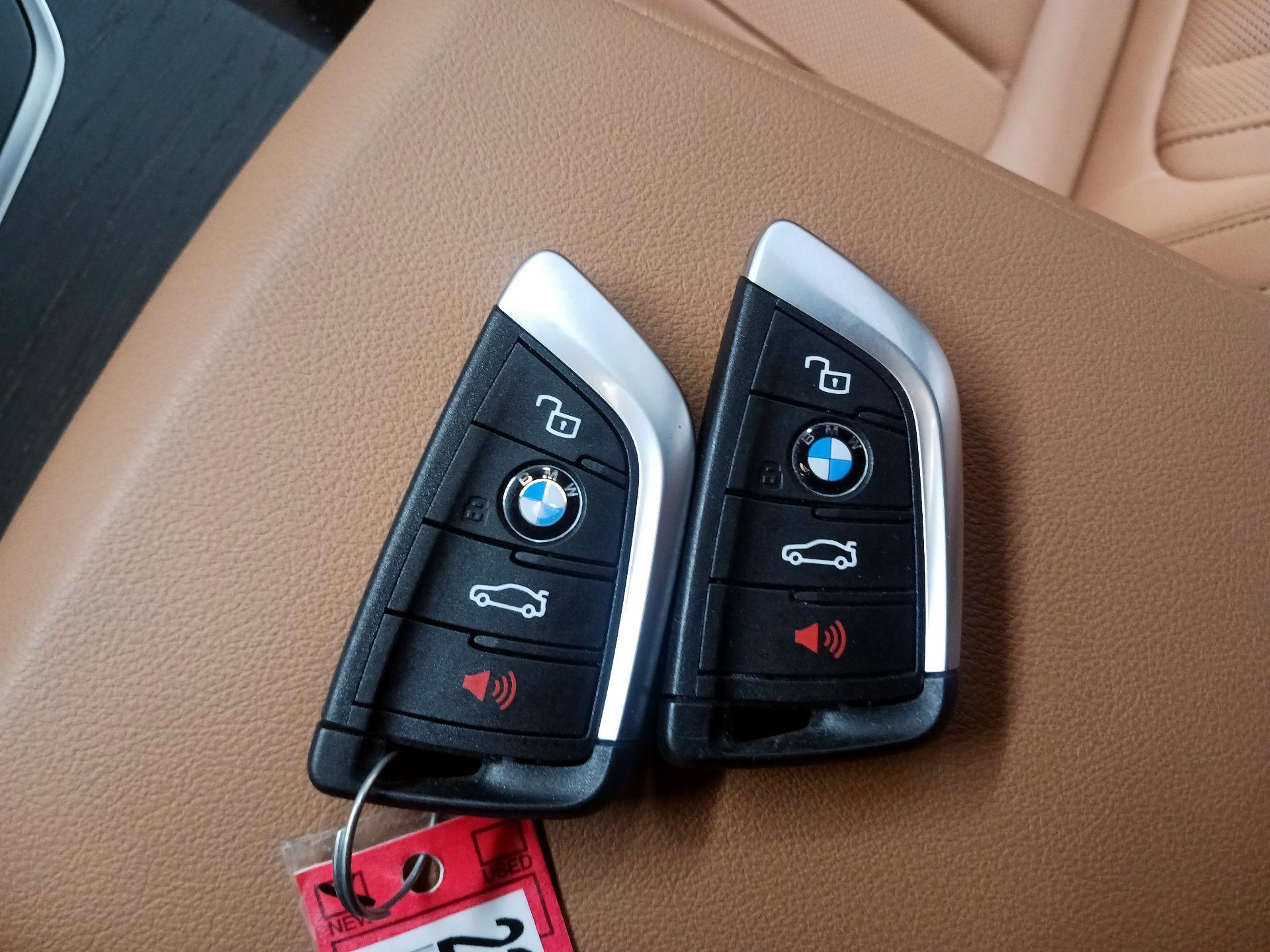 Thumbnail: 2023 BMW 3 Series - 20
