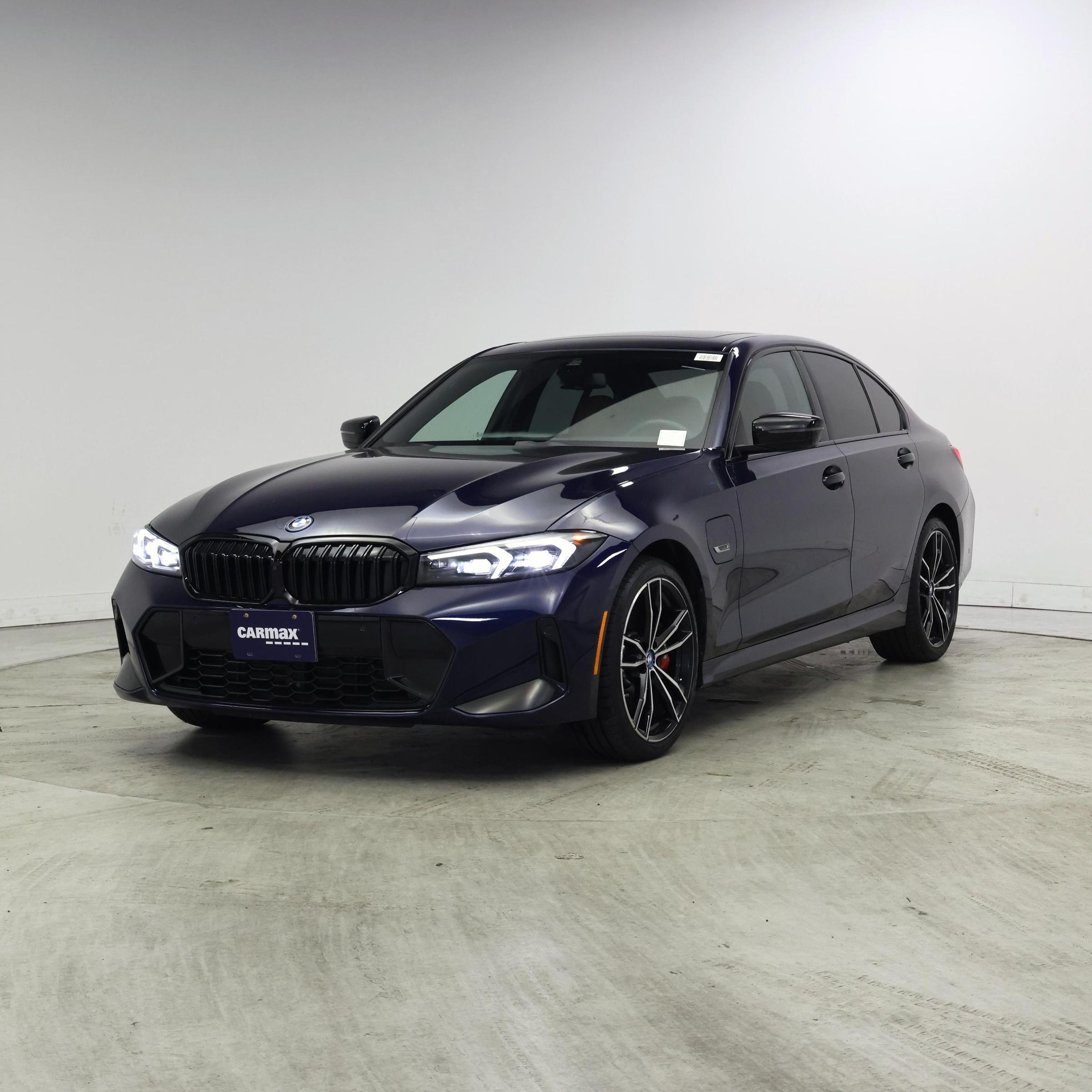 Thumbnail: 2023 BMW 3 Series - 4
