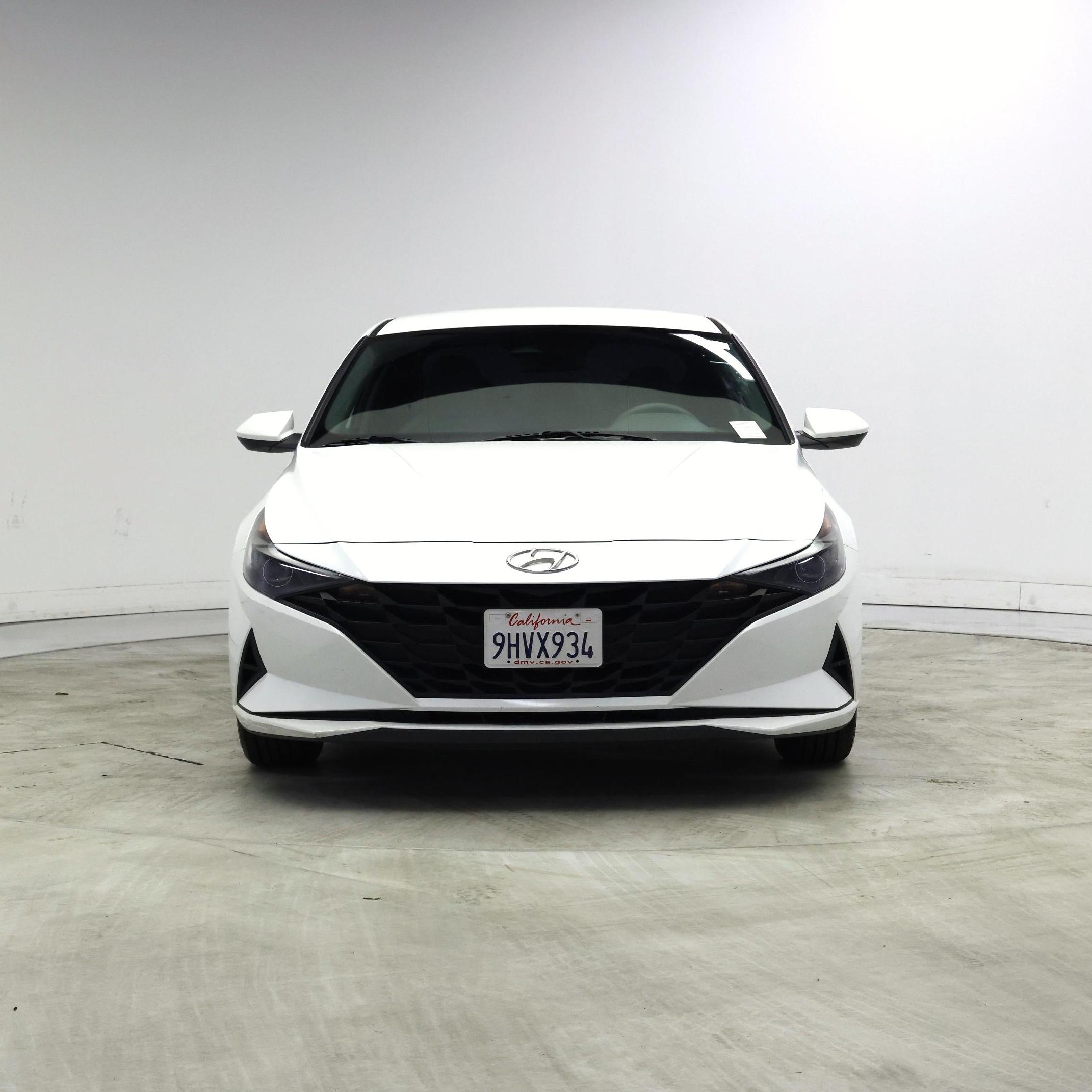 Thumbnail: 2021 Hyundai Elantra - 5