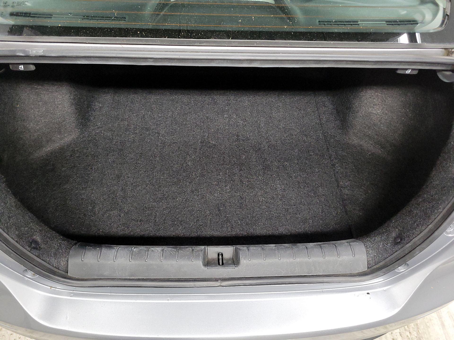 Thumbnail: 2020 Honda Insight - 20