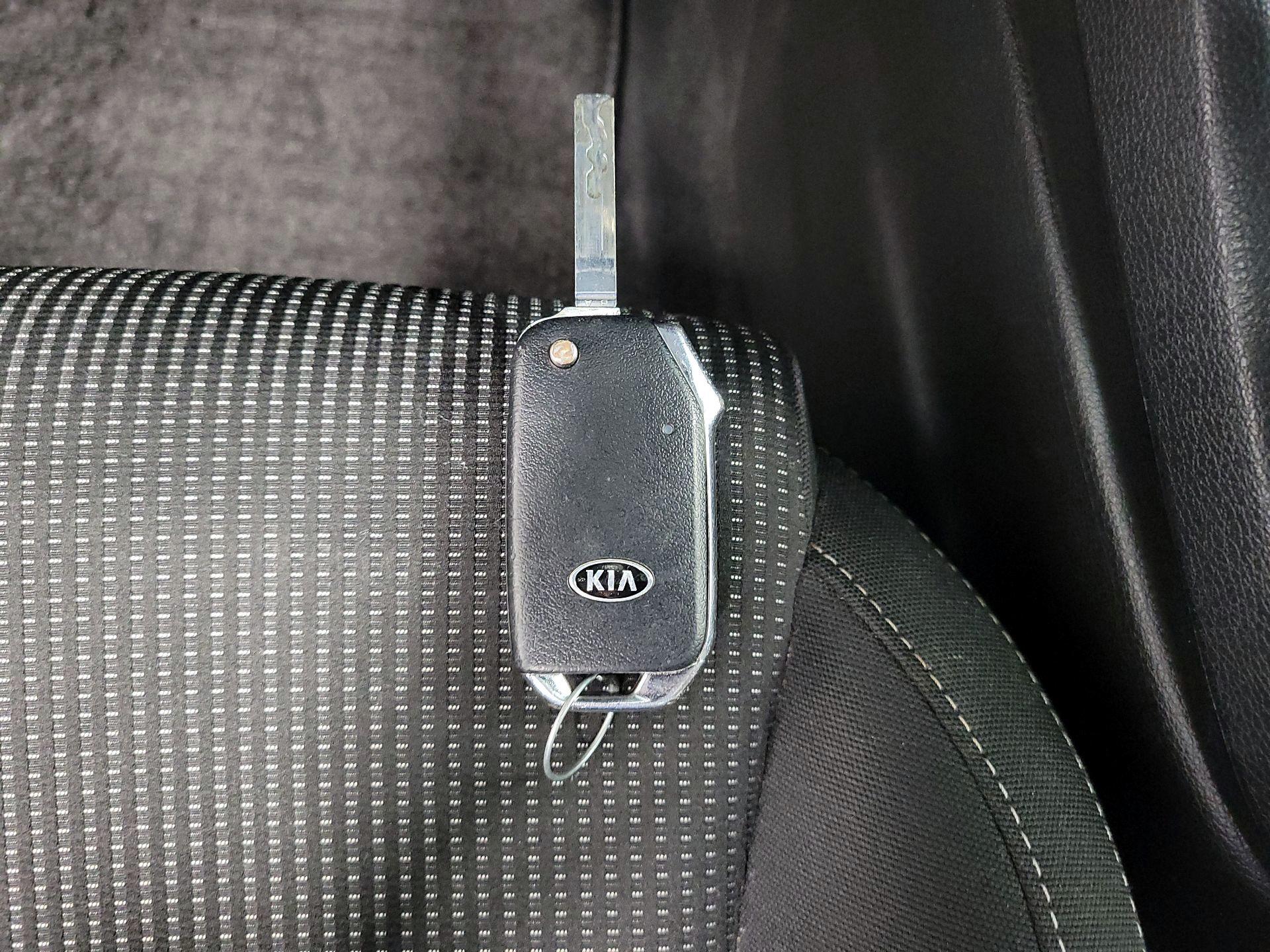 Thumbnail: 2020 Kia Forte - 19