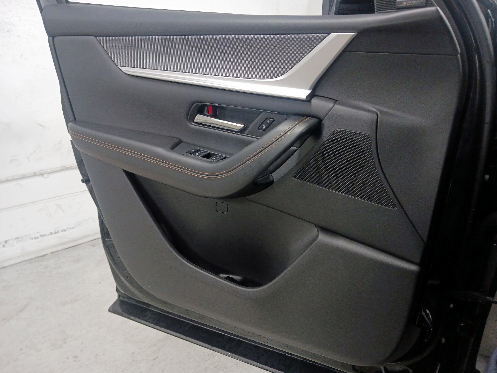 Thumbnail: 2025 Mazda CX-70 - 12