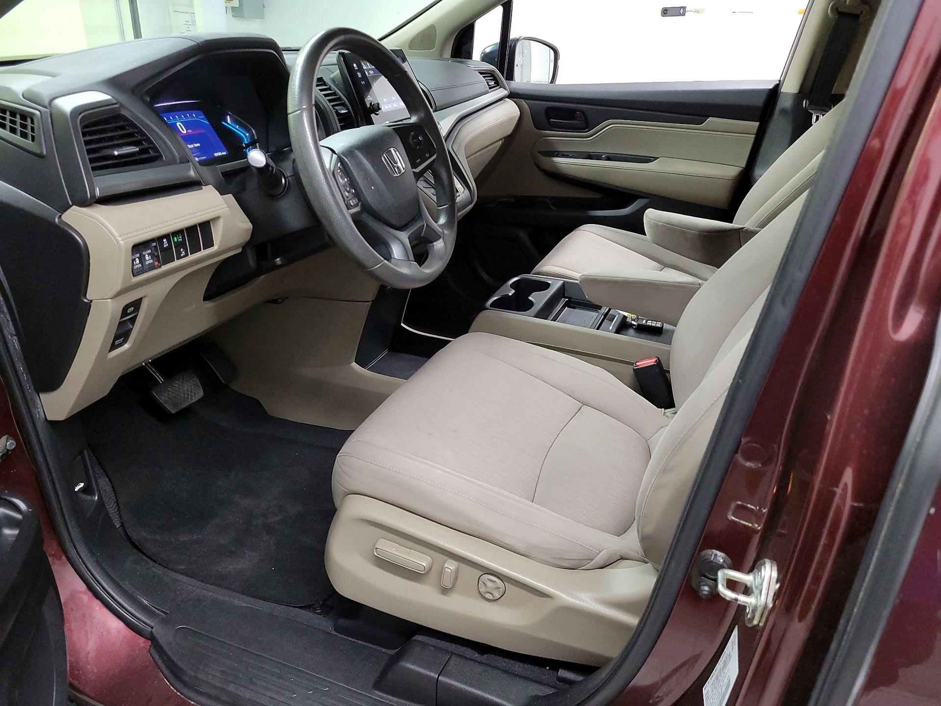 Thumbnail: 2020 Honda Odyssey - 11