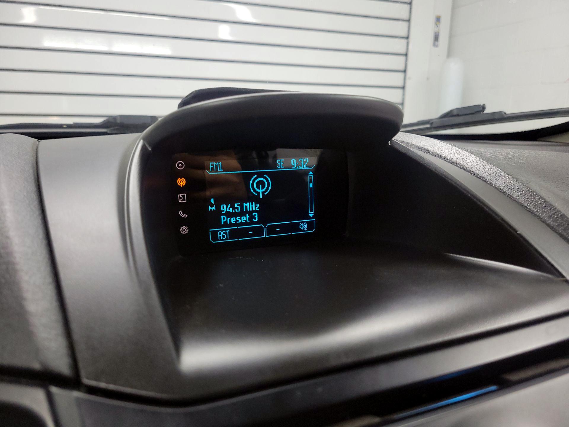 Thumbnail: 2016 Ford Fiesta - 13