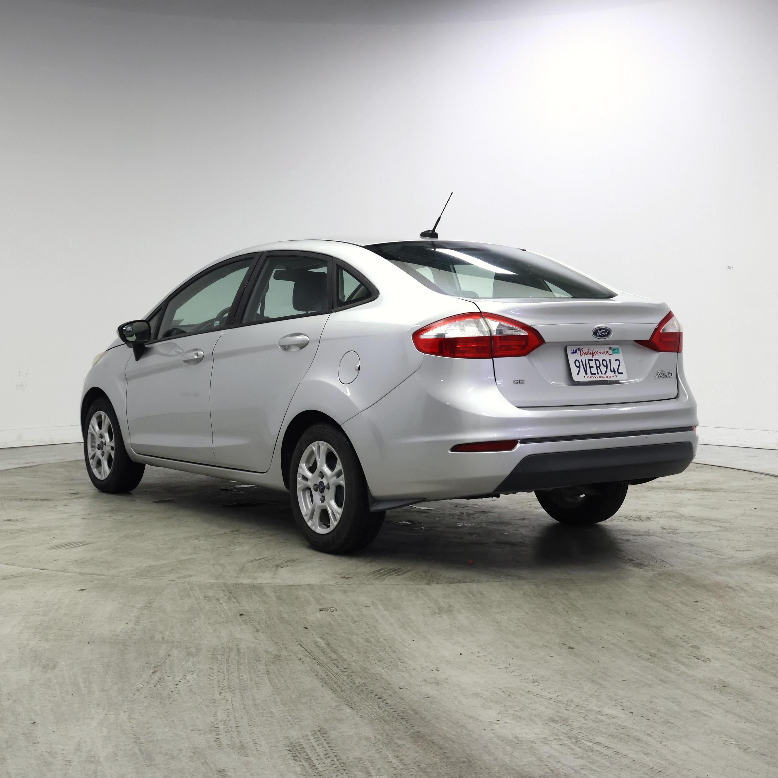 Thumbnail: 2016 Ford Fiesta - 2