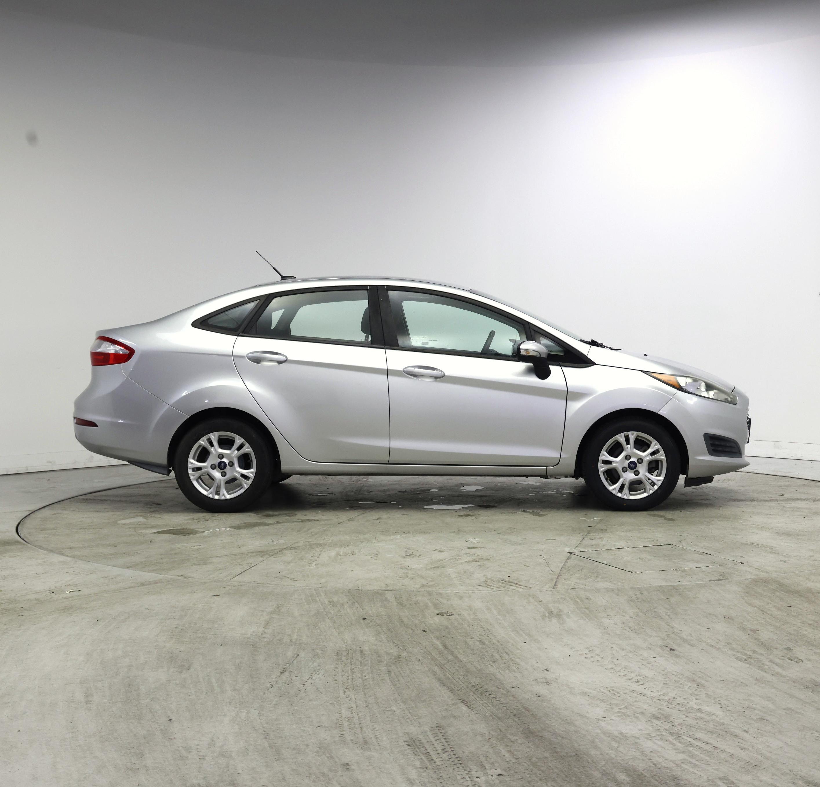 Thumbnail: 2016 Ford Fiesta - 7