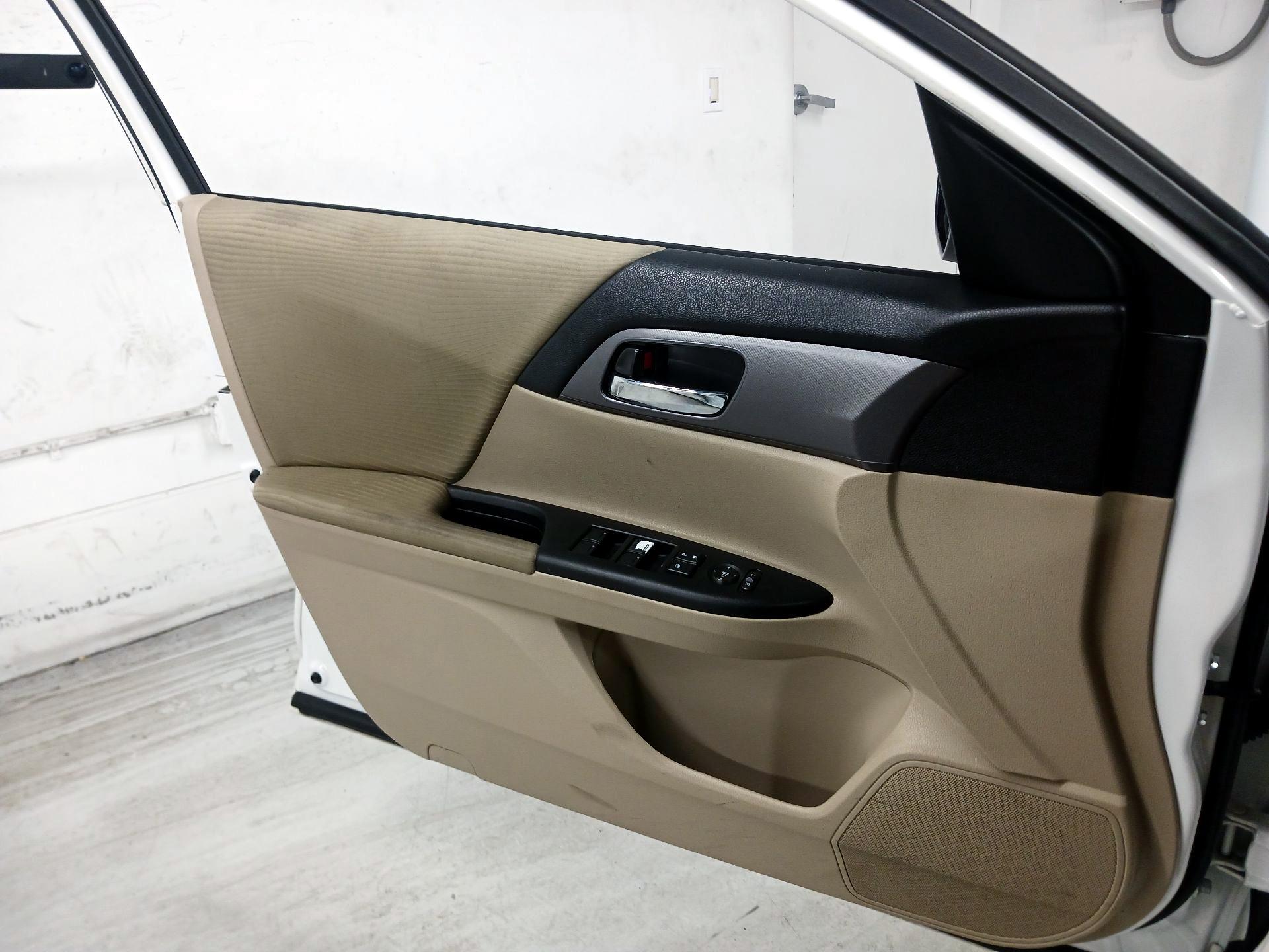 Thumbnail: 2014 Honda Accord - 12