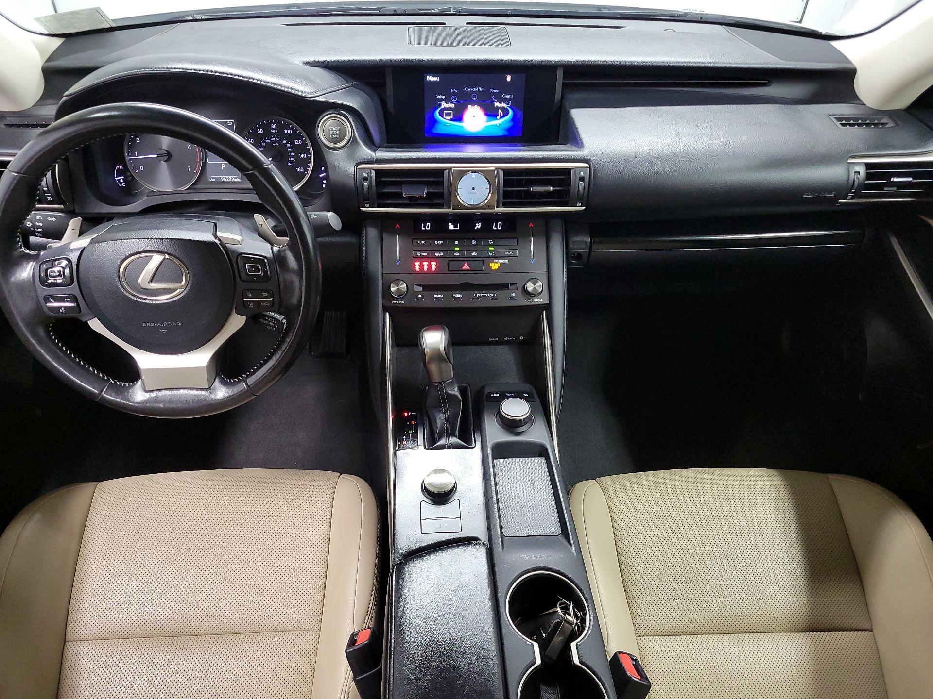 Thumbnail: 2020 Lexus IS - 9