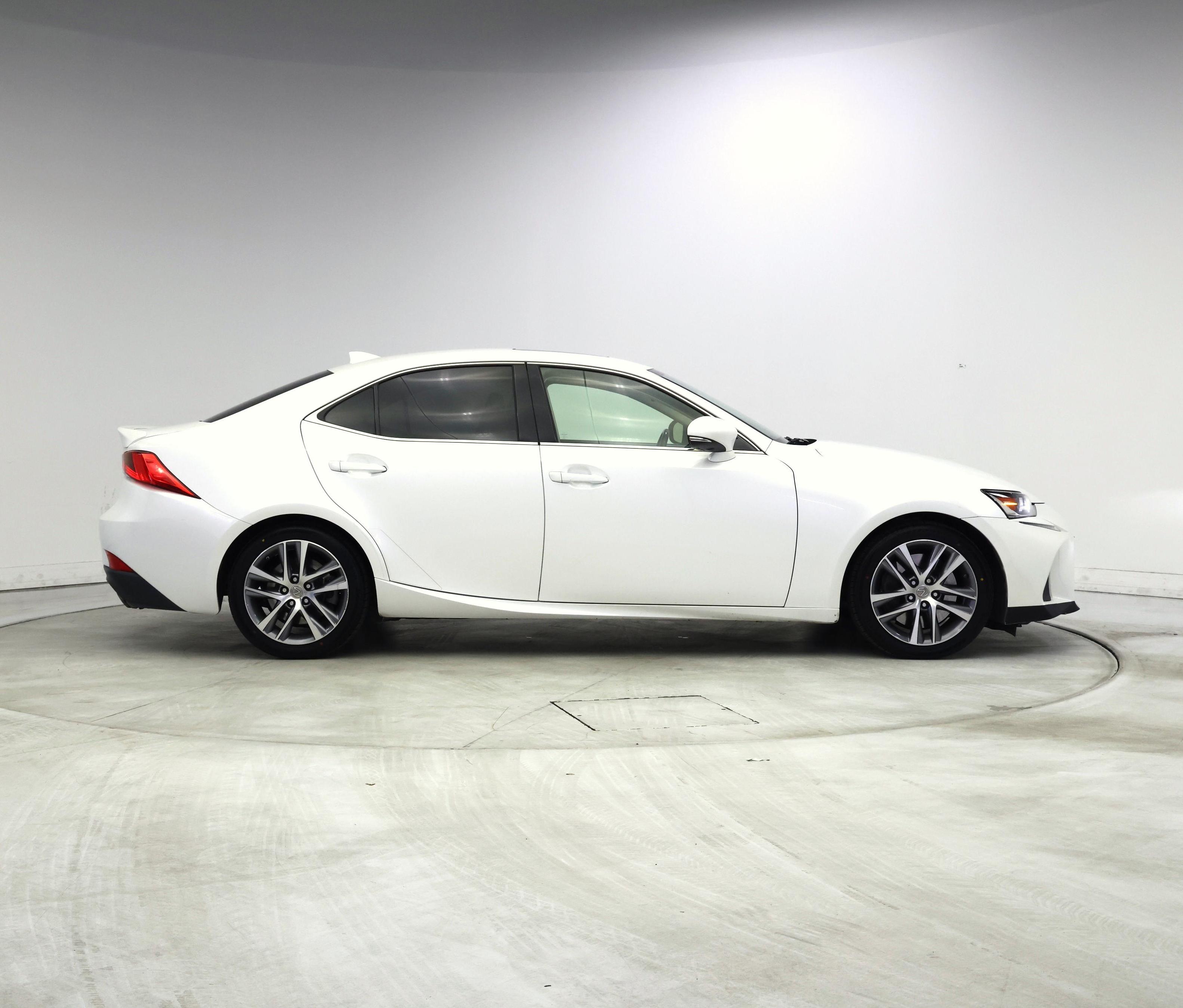 Thumbnail: 2020 Lexus IS - 7