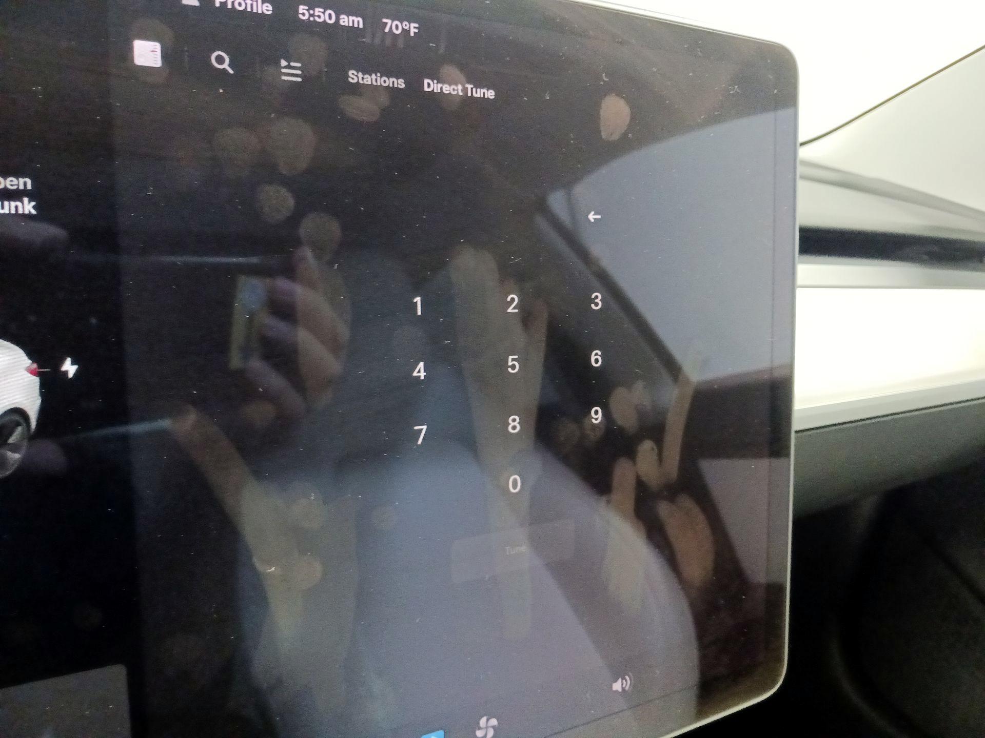 Thumbnail: 2021 Tesla Model 3 - 15